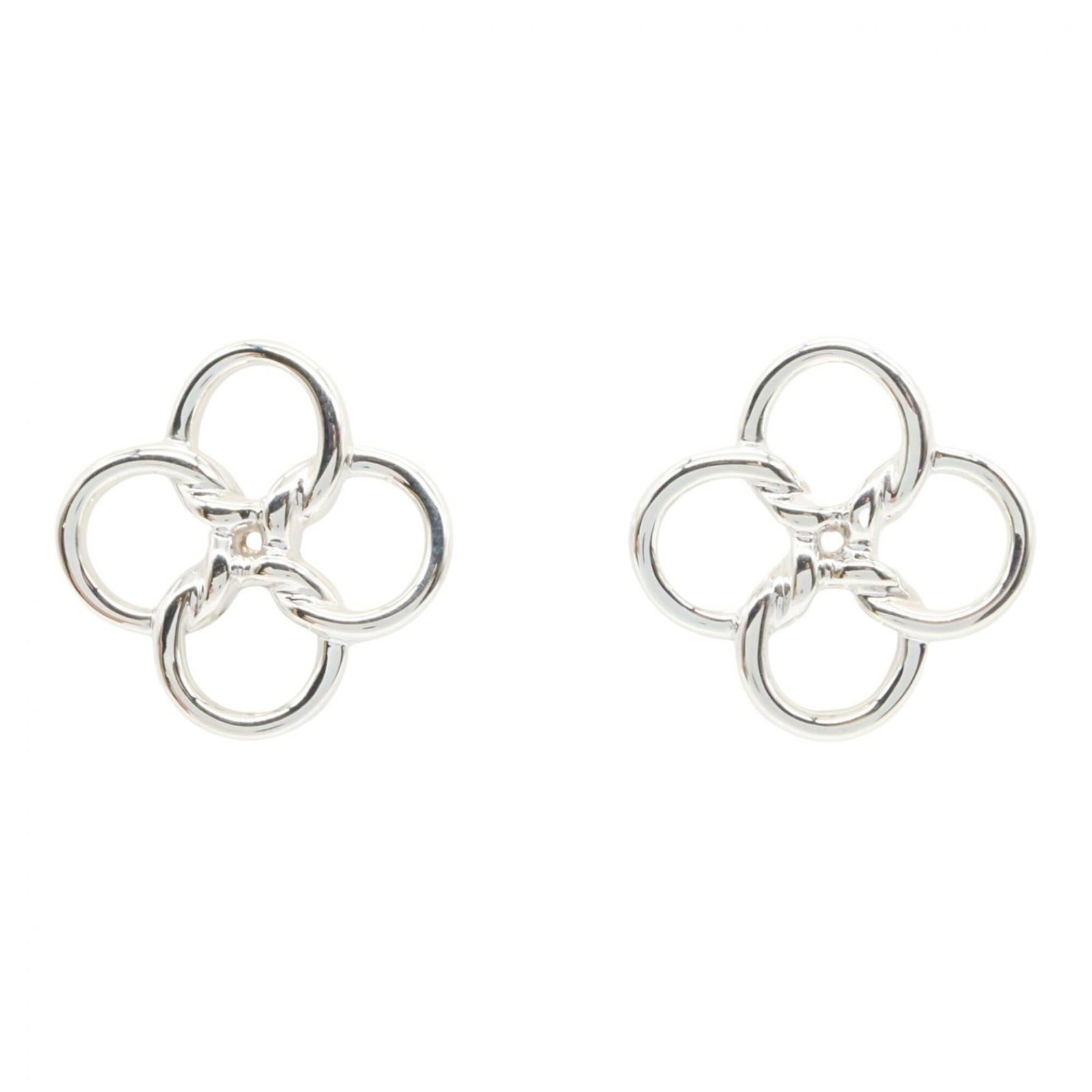 Clip earrings silver 925 Tiffany: Clip earrings silver 925 Tiffany Clip earrings made from silver 925, a durable and high-quality material. These elegant earrings feature a sleek design with a diameter of 20mm, making them a stylish