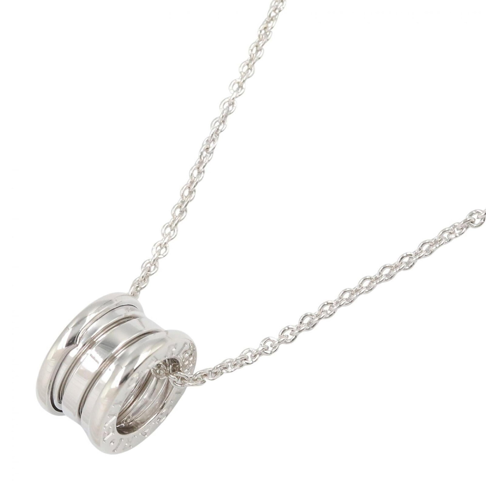 Bvlgari Bulgari B-Zero1 Necklace 18K White Gold (18Kwg) Women'S Silver Tone Item Number 352815: Bvlgari Bulgari B-Zero1 Necklace 18K White Gold (18Kwg) Women'S Silver Tone Item Number 352815 18K white gold necklace with a silver tone, bearing the iconic Bvlgari Bulgari B-Zero1 design. This