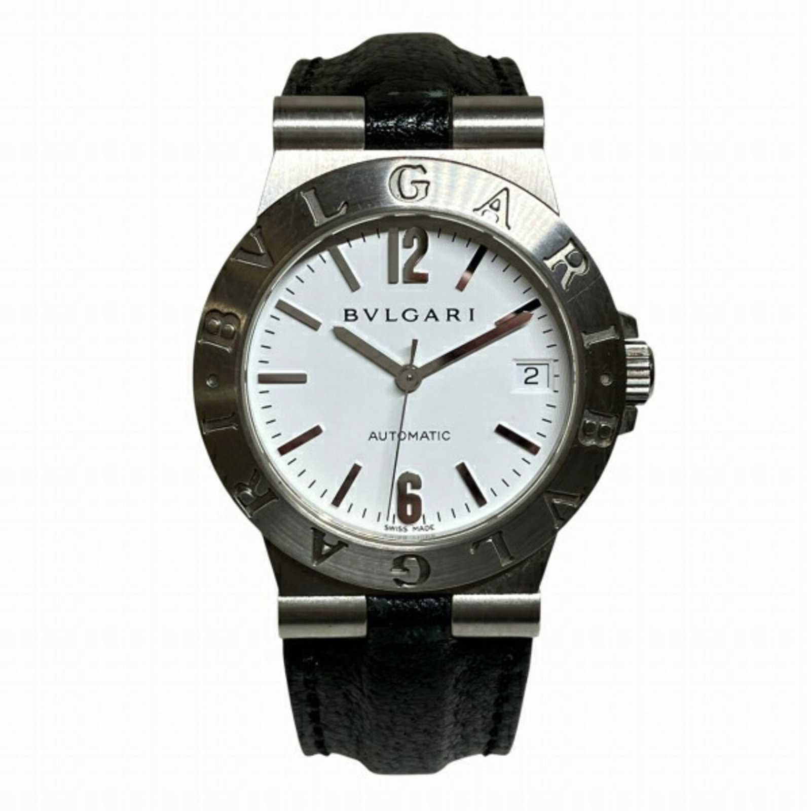 Bvlgari Wristwatch: Bvlgari Wristwatch Stainless steel case and band, white dial, self-winding automatic movement, and a sleek 35.5mm diameter make this Bvlgari wristwatch a stylish timepiece for those who appreciate
