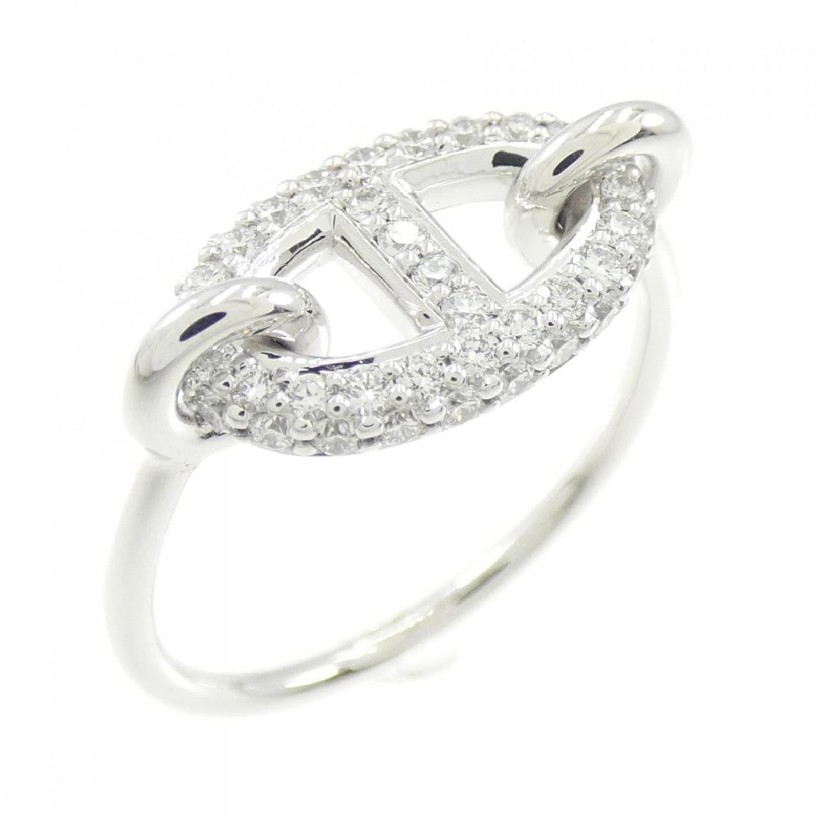 Hermes white gold band ring 18k: Hermes white gold band ring 18k White gold band ring from Hermes, featuring 18k material and adorned with diamonds. This elegant piece is presented in a box for safekeeping. A beautiful addition to