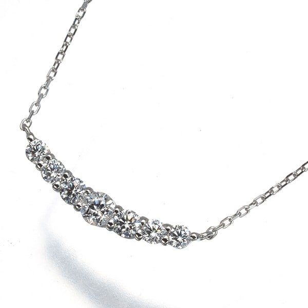 Festaria Necklace Diamond 0.341Ct Wish Upon A Star 950 Platinum/ 900/ 850: Festaria Necklace Diamond 0.341Ct Wish Upon A Star 950 Platinum/ 900/ 850 Festaria's Wish Upon A Star necklace shines with elegance, featuring a stunning 0.341ct diamond pendant set in 950 platinum. T