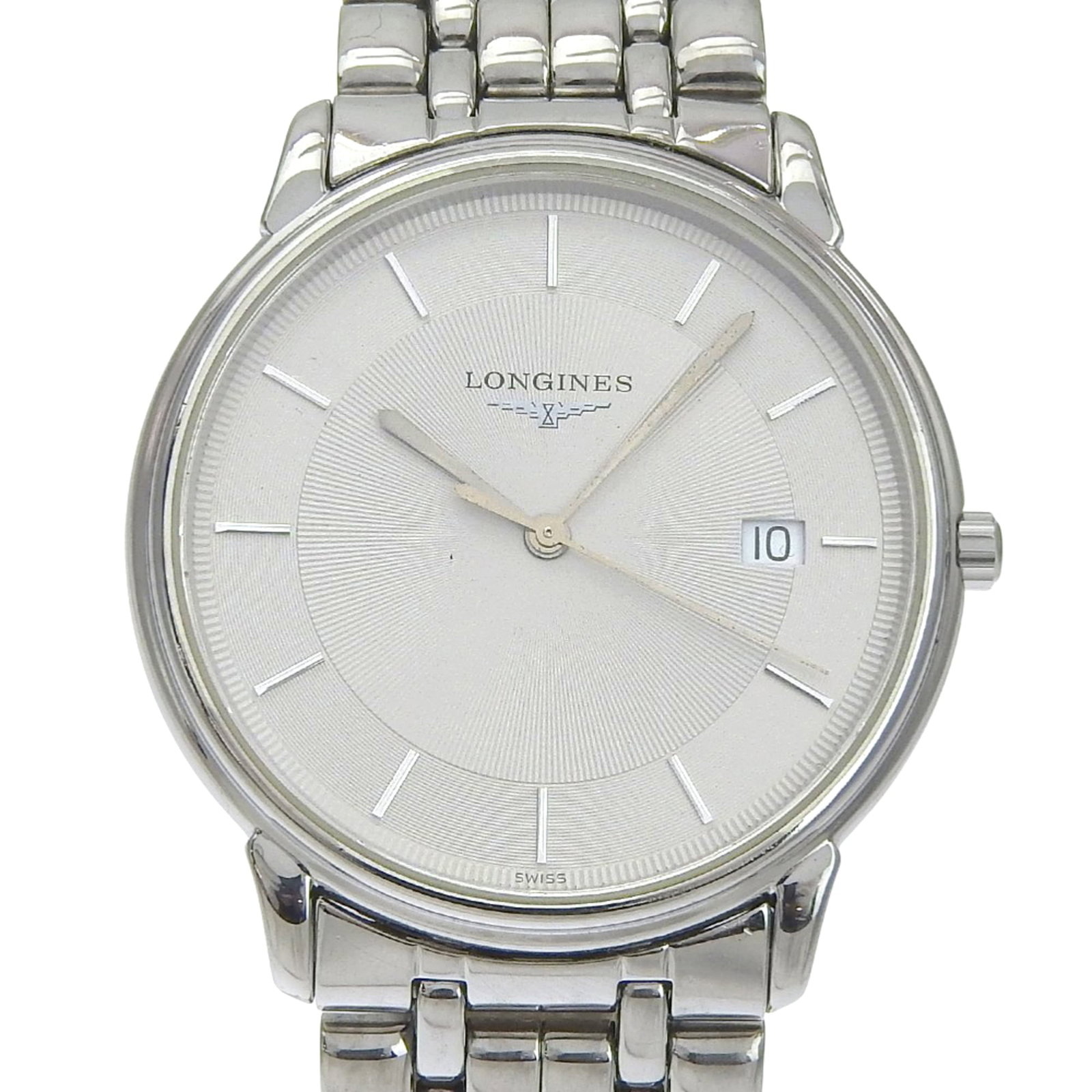Wristwatch by Longines: Wristwatch by Longines Stainless steel case and band add a touch of modern sophistication to this elegant gray quartz wristwatch, featuring a classic design with clean lines. Measuring 33mm in diamete