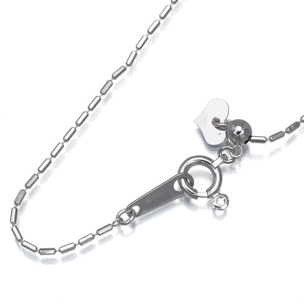 Chain Necklace Cylinder Cut 18K White Gold: Chain Necklace Cylinder Cut 18K White Gold Chain Necklace Cylinder Cut 18K White Gold features an adjustable 45cm chain with a 0.8mm width, perfect for those who appreciate understated elegance. The 1