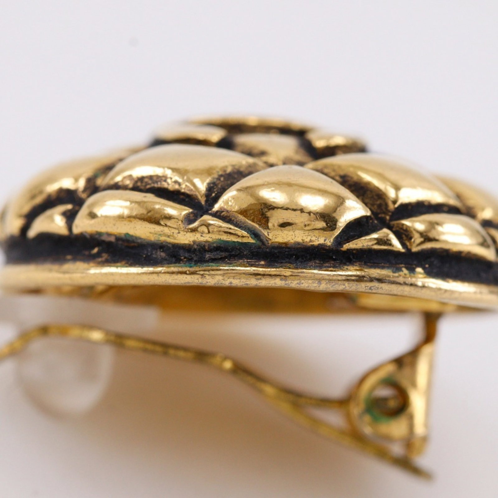 Clip earrings by Chanel - 14