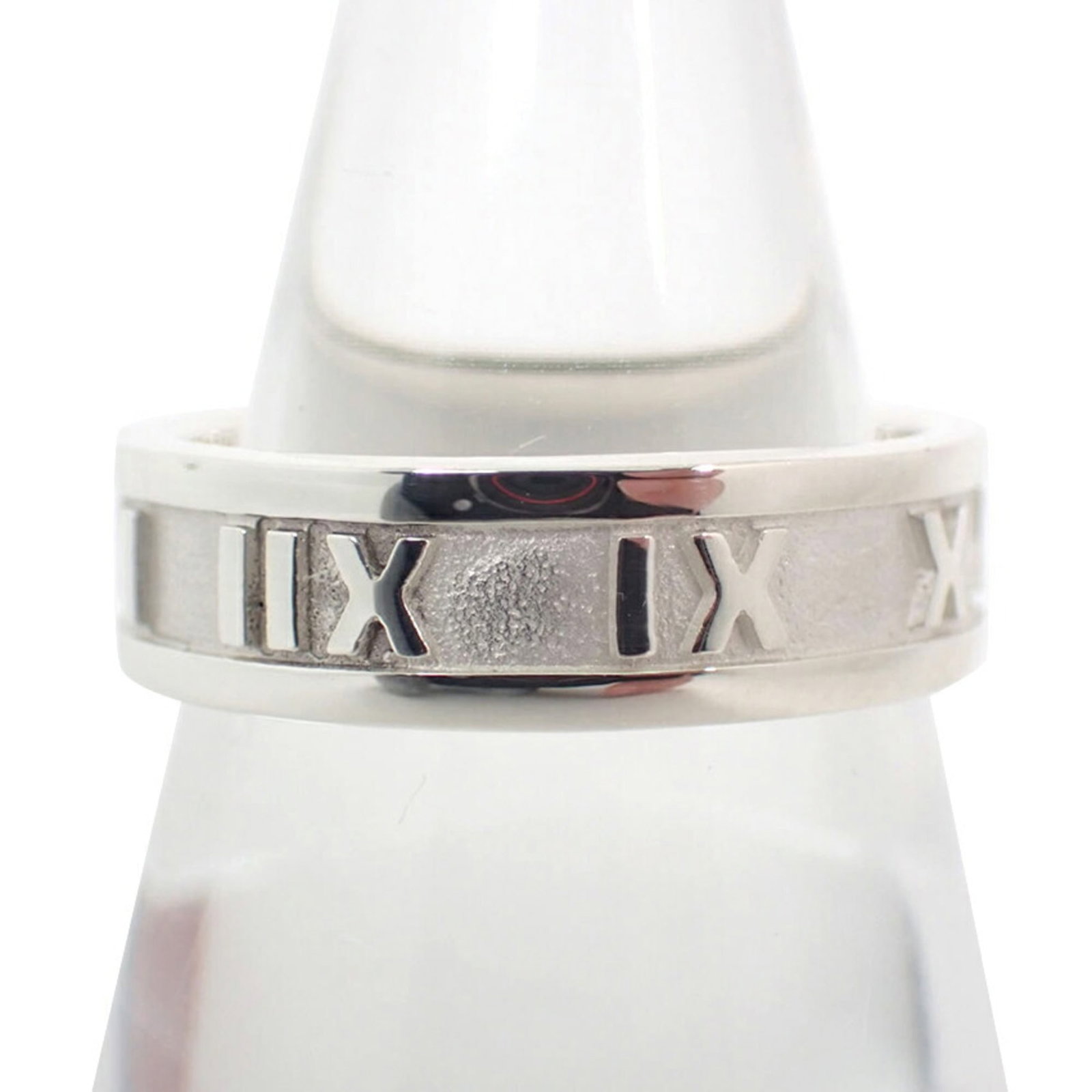 Sterling Silver Tiffany Band Ring 925: Sterling Silver Tiffany Band Ring 925 Sterling silver Tiffany band ring 925, featuring the iconic brand's signature craftsmanship. This elegant ring boasts a classic design and is suitable for women,