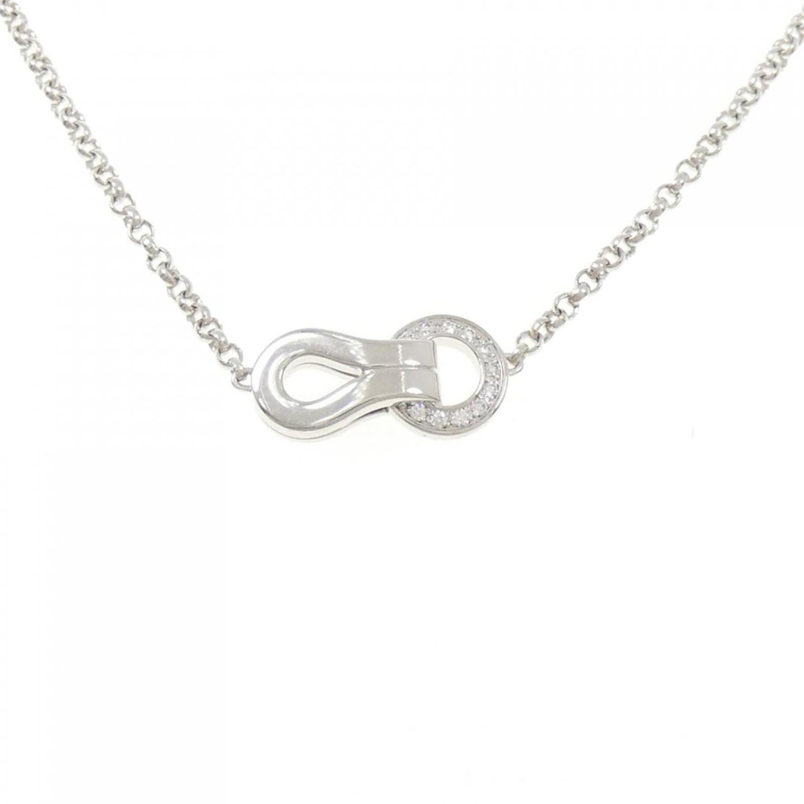 Agraffe Cartier Necklace: Agraffe Cartier Necklace Cartier Necklace in White Gold. This elegant necklace features a pendant with dimensions of 6.8mm x 15.9mm, suspended from a chain suitable for neck circumferences between 38