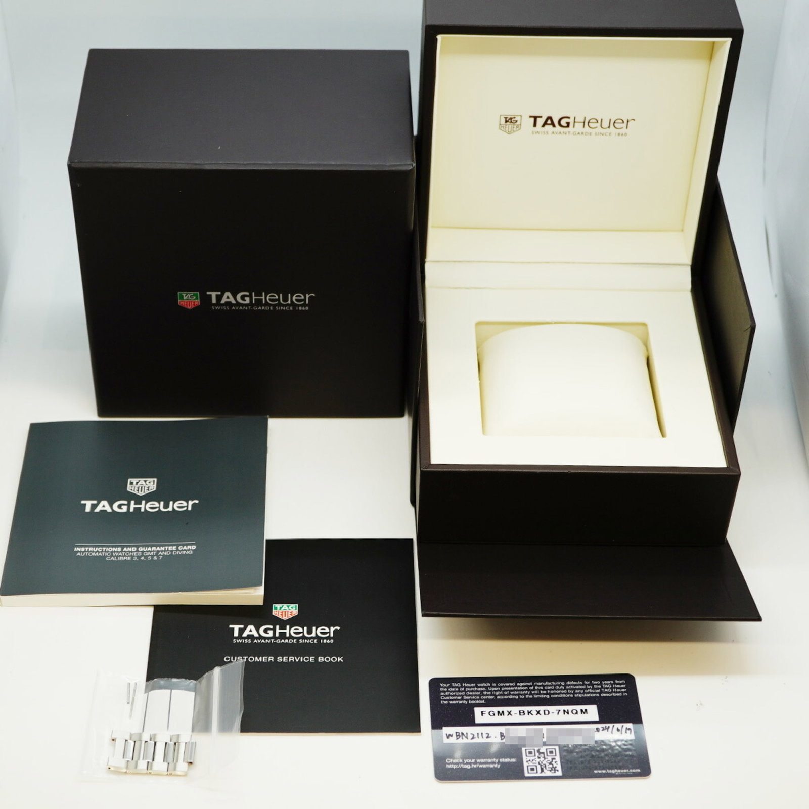 Wristwatch From Tag - 10