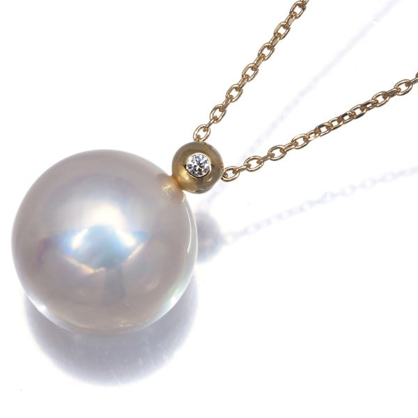 Tasaki Necklace Mabe Pearl 12.0Mm Diamond 18K 750 Yellow Gold: Tasaki Necklace Mabe Pearl 12.0Mm Diamond 18K 750 Yellow Gold Tasaki Necklace Mabe Pearl 12.0Mm Diamond 18K 750 Yellow Gold features a stunning 12.0mm mabe pearl surrounded by a delicate 18k yellow