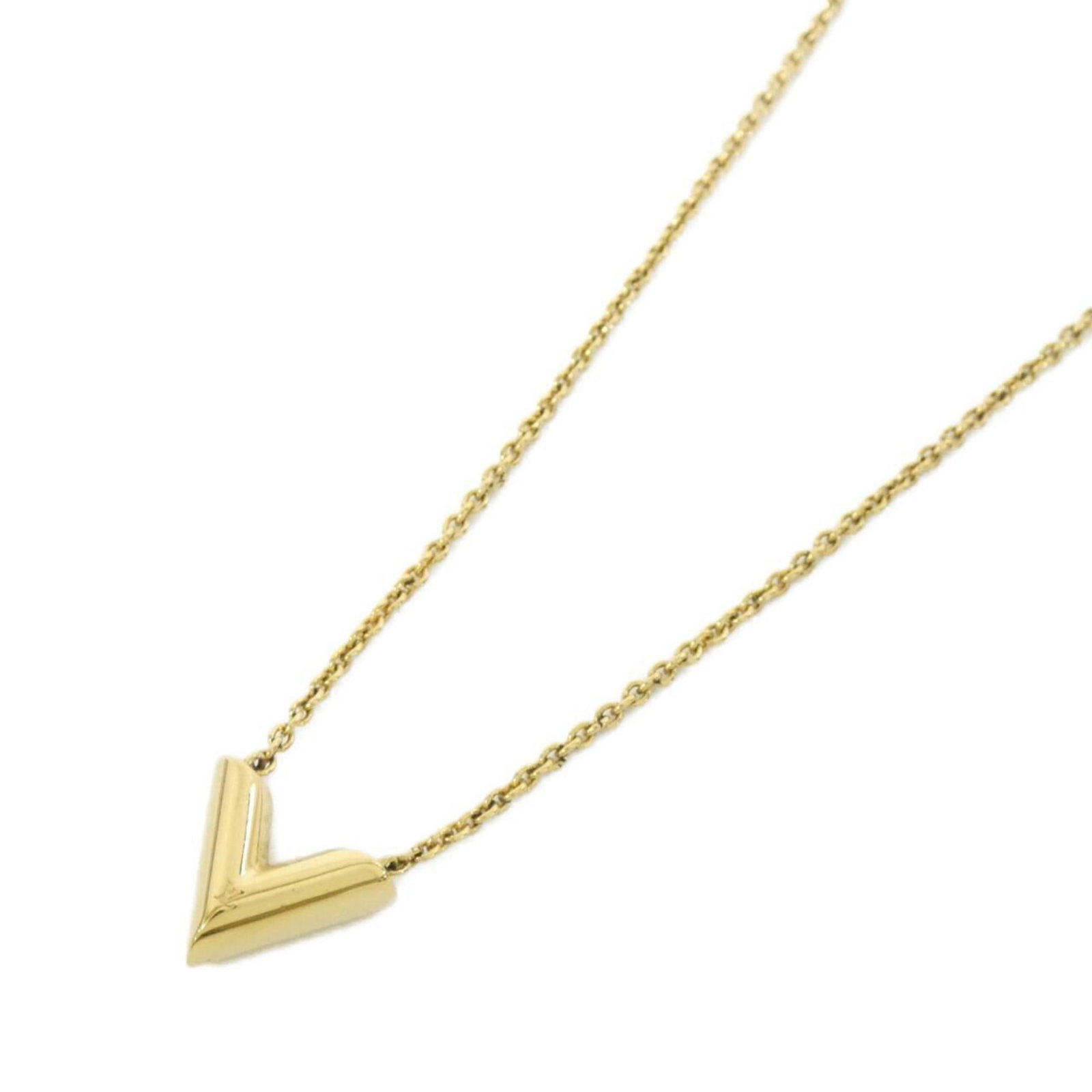 M61083 Essential Louis Vuitton Necklace: M61083 Essential Louis Vuitton Necklace Gold Louis Vuitton Necklace with Pendant Size 14mm x 15mm. This necklace features a gold pendant with a circumference range of 42 cm - 46.5 cm, suitable for
