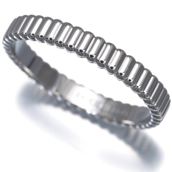 Small White Gold Ring 750 18K Quatre Grosgrain Boucheron: Small White Gold Ring 750 18K Quatre Grosgrain Boucheron Small White Gold Ring 750 18K Quatre Grosgrain Boucheron boasts elegant design, with the distinctive Quatre Grosgrain pattern adding a touch