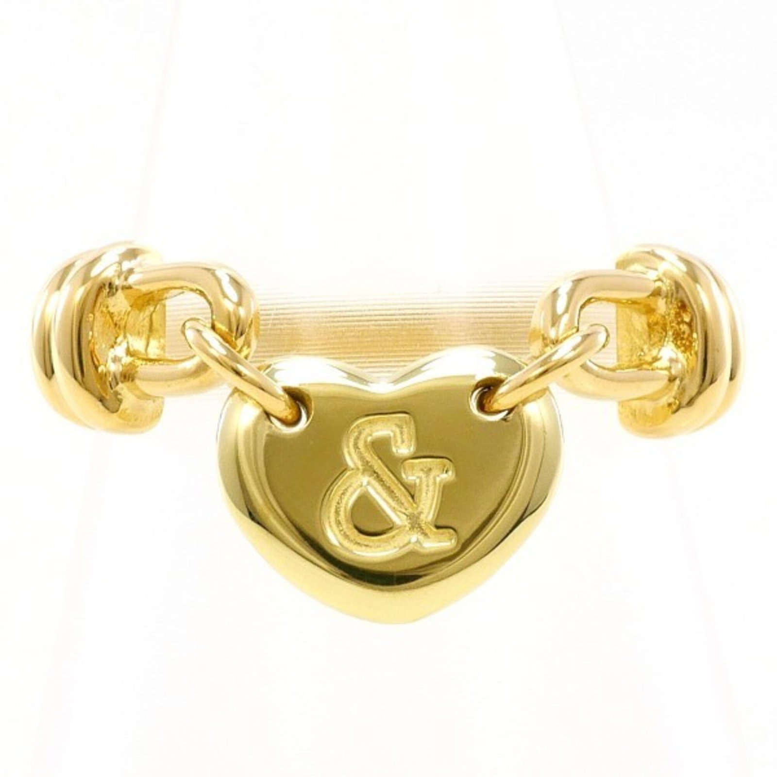 Pinky Dianne band ring in yellow gold 14k and yellow gold 18k: Pinky Dianne band ring in yellow gold 14k and yellow gold 18k Yellow gold band ring from Pinky & Dianne, available in both 14k and 18k options. This stylish piece features a 10mm width and weighs