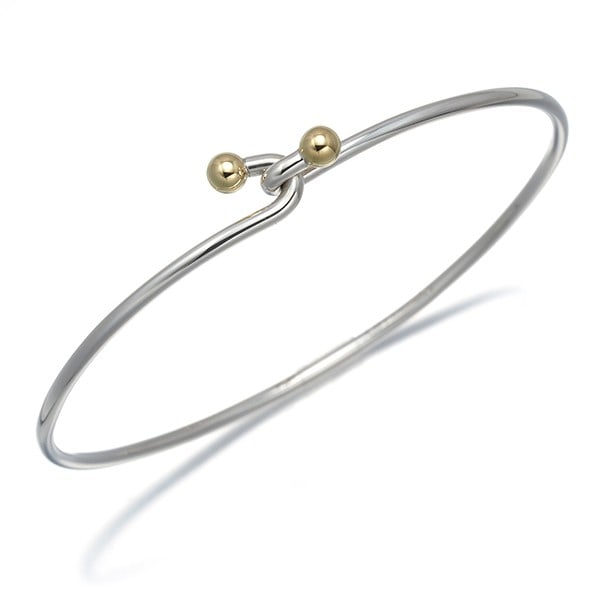 Tiffany&Co. Bracelet Love Knot Hook&Eye Bangle Silver 925/ K 18Yg: Tiffany&Co. Bracelet Love Knot Hook&Eye Bangle Silver 925/ K 18Yg Sterling Silver Tiffany&Co. Love Knot Hook&Eye Bangle, crafted from 925/18K Yellow Gold. This elegant bangle features a classic