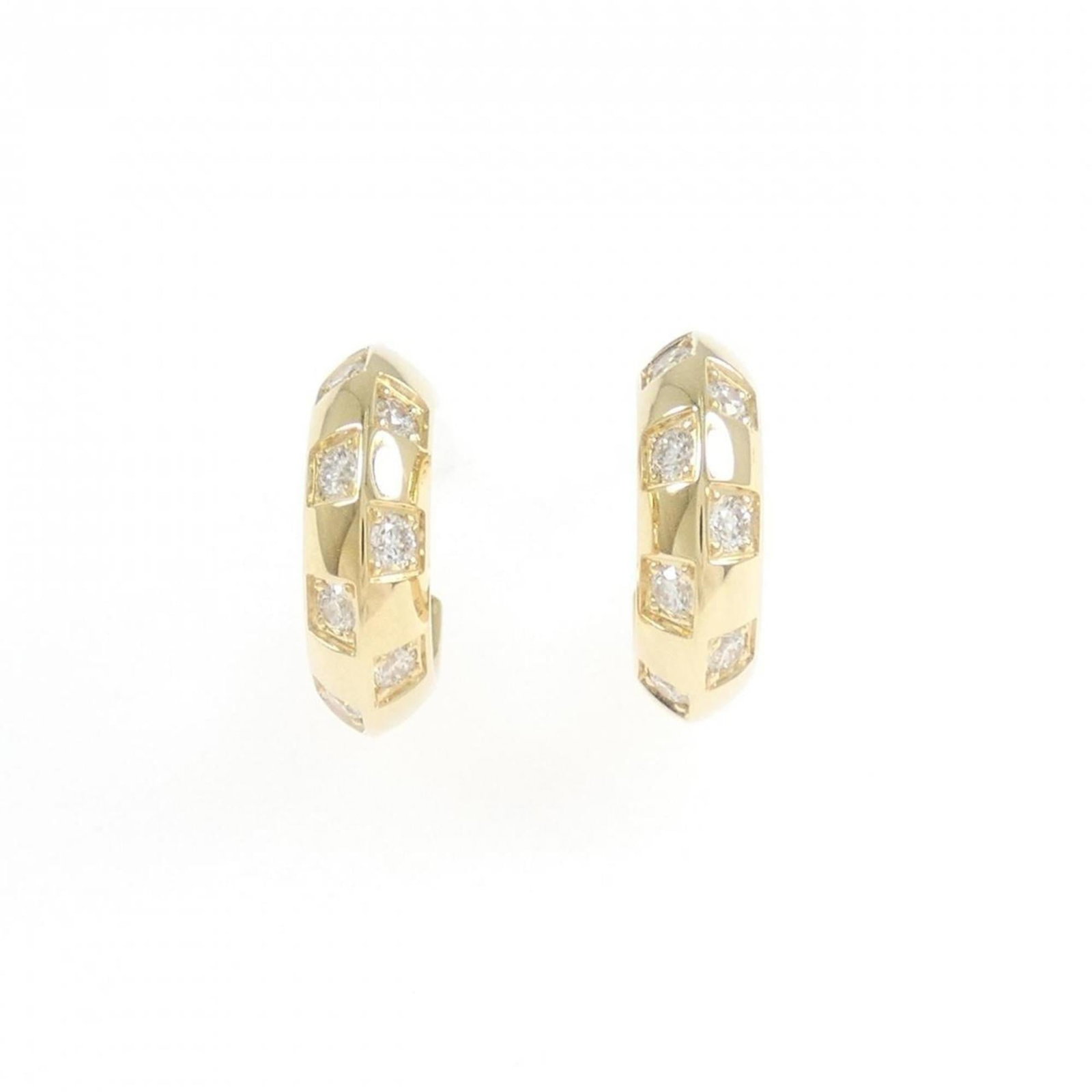 Louis Vuitton Half Hoop Earrings Yellow Gold (18K): Louis Vuitton Half Hoop Earrings Yellow Gold (18K) Yellow gold (18K) half hoop earrings from Louis Vuitton feature a diamond stone. The earrings are packaged in a box, providing a convenient way to