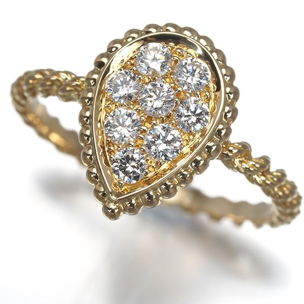 Ring Diamond Boucheron Boheme Small Yellow Gold 750 18K Eu52: Ring Diamond Boucheron Boheme Small Yellow Gold 750 18K Eu52 Yellow gold Boucheron Boheme ring features a natural diamond set in a small, elegant design. The ring boasts an 18k metal purity and