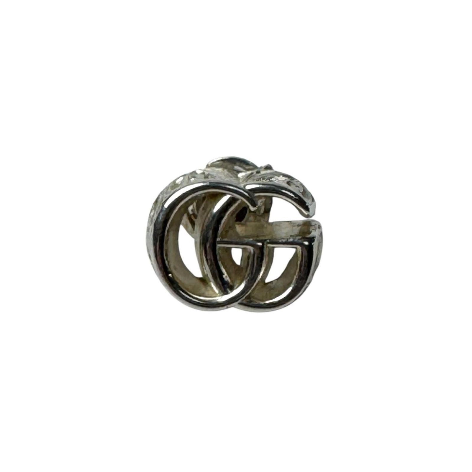 Stud Earrings Silver Gucci 925: Stud Earrings Silver Gucci 925 Silver Gucci stud earrings, made from high-quality silver 925 material, feature a sleek and modern design. The single earring measures 8.00mm in height and 10.00mm in wi