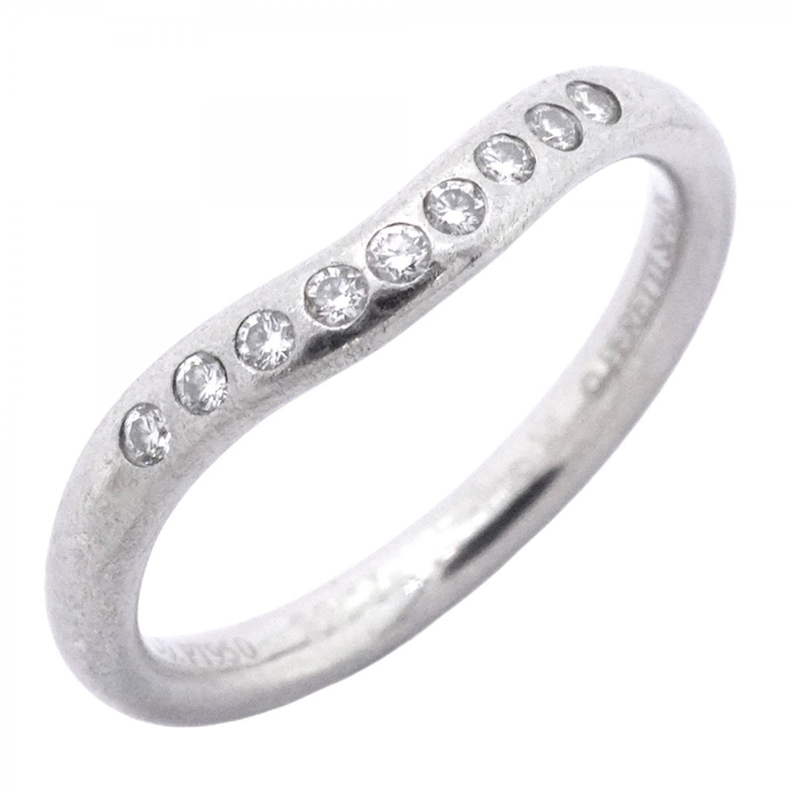 Tiffany platinum ring band: Tiffany platinum ring band Platinum ring band from Tiffany, featuring a diamond stone and available in US size 3.5 and JP size 5. This elegant band showcases the luxury of platinum craftsmanship,