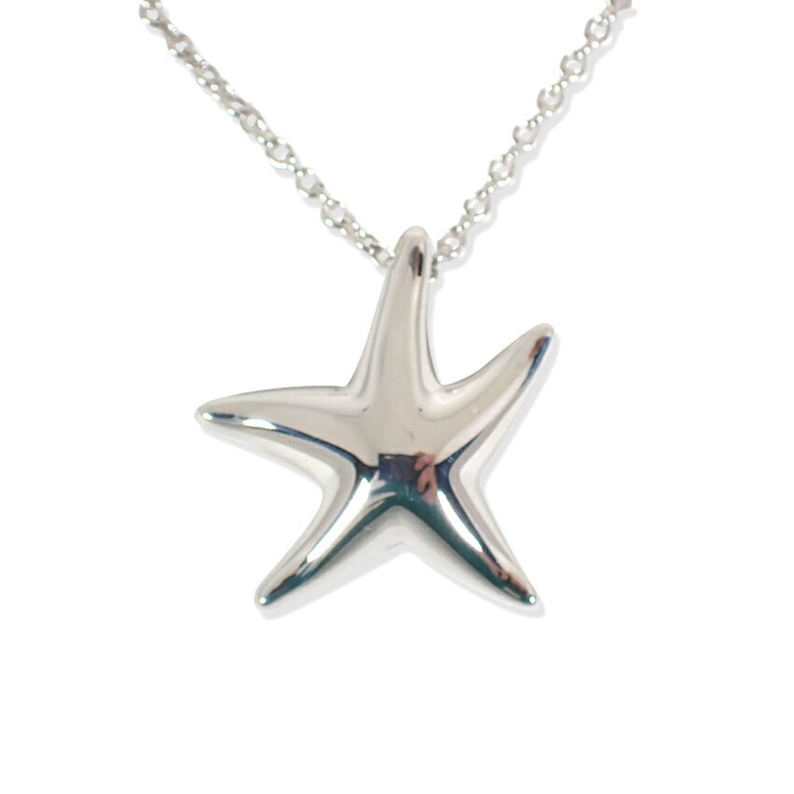 Tiffany Starfish 925 Necklace Pendant: Tiffany Starfish 925 Necklace Pendant Sterling silver 925 Tiffany Starfish Necklace Pendant boasts a sleek design with a starfish pendant, measuring 14.8mm x 14mm. The necklace features a comfortable