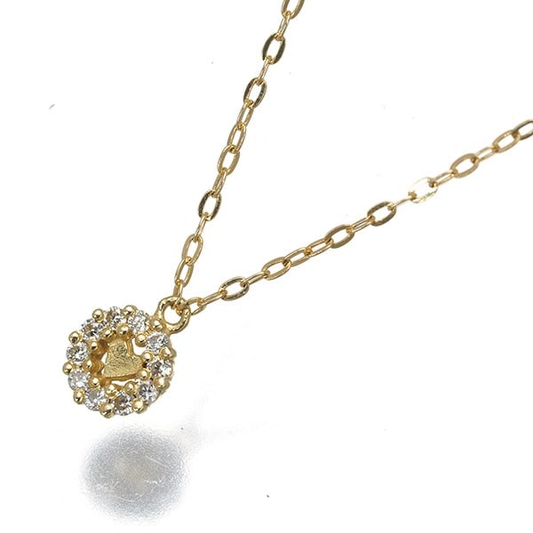 Ahkah Necklace Diamond Heart 18K 750 Yellow Gold: Ahkah Necklace Diamond Heart 18K 750 Yellow Gold 18k yellow gold Ahkah Necklace Diamond Heart pendant shines with natural diamond at its center, suspended from a delicate chain. The heart-shaped