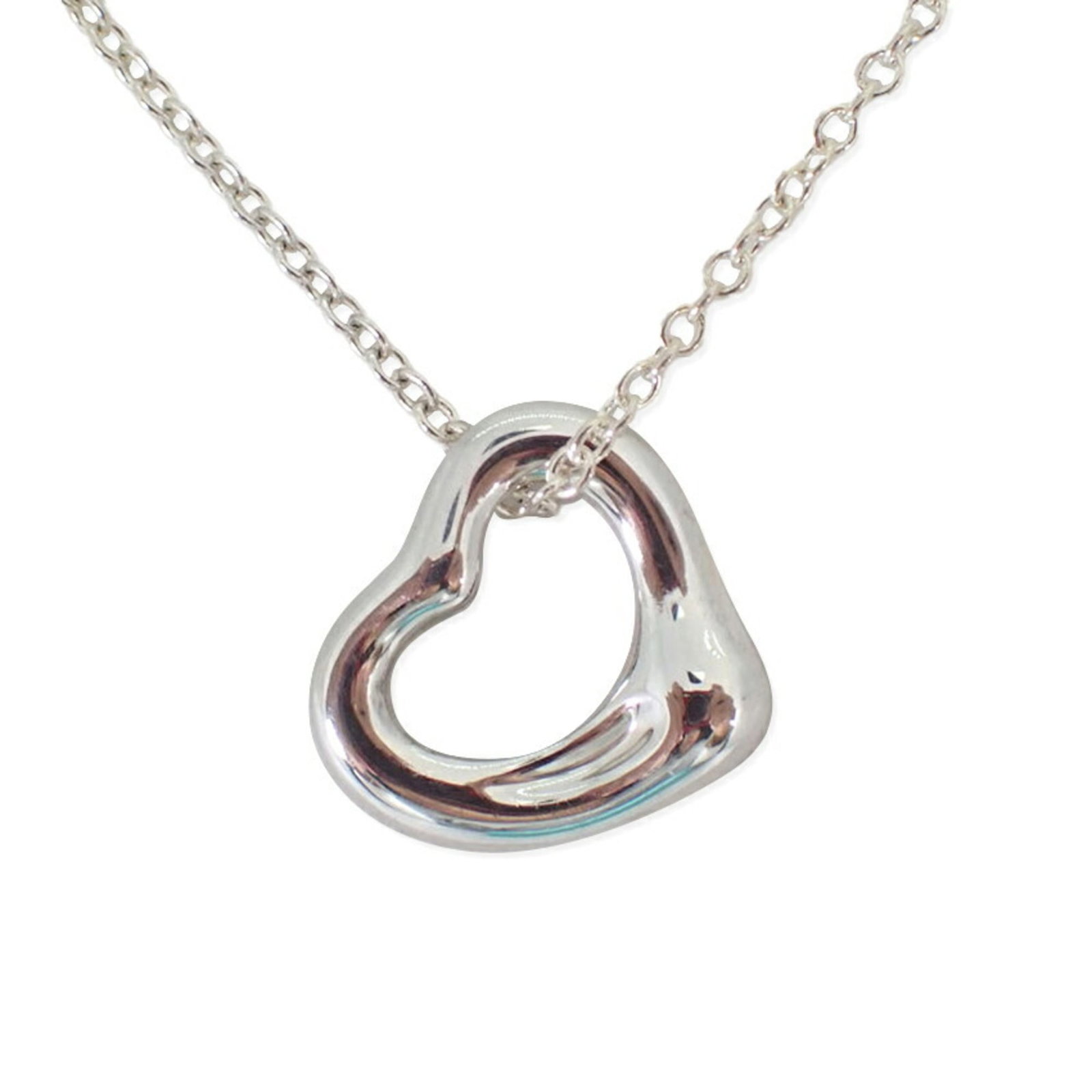 Pendant necklace heart 925 Tiffany: Pendant necklace heart 925 Tiffany Sterling silver pendant necklace from Tiffany, featuring a heart-shaped design with a 10mm x 11.1mm size and 41 cm / 16.14'' adjustable neck circumference. This