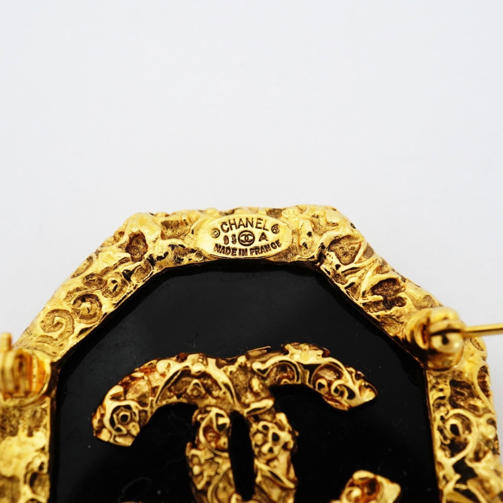 Chanel Brooch Gold Plating - 4