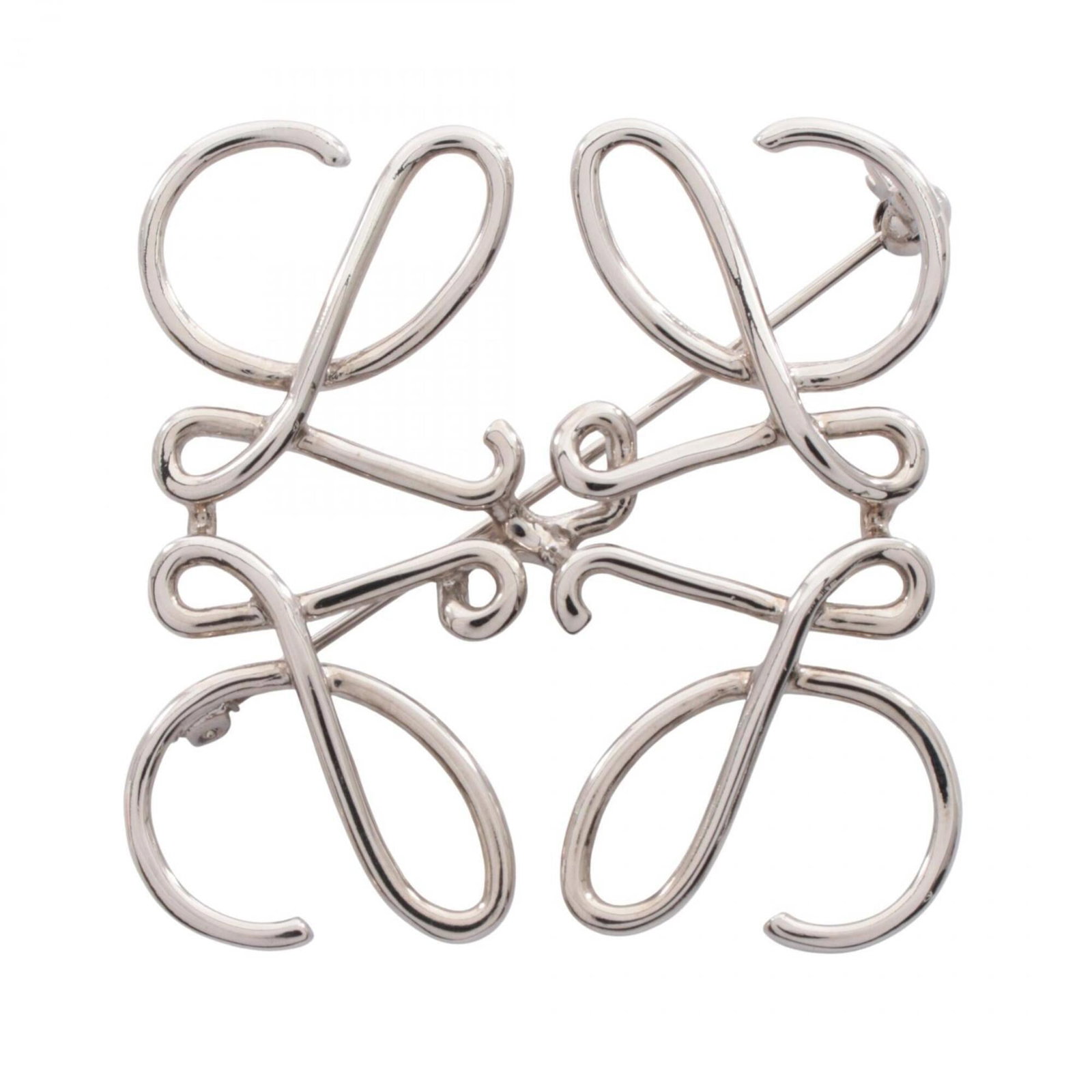 Steel stainless brooch Loewe: Steel stainless brooch Loewe Silver stainless steel brooch from Loewe. Made from high-quality stainless steel, this sleek and modern accessory adds a touch of sophistication to any outfit. The