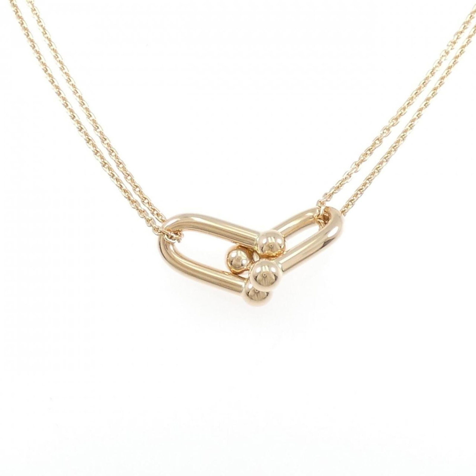 Double link large necklace from Tiffany: Double link large necklace from Tiffany Pink gold (18K) double link necklace from Tiffany, featuring a 11.5mm x 11.5mm pendant with a 41 cm / 16.14'' adjustable neck circumference. This elegant piece 