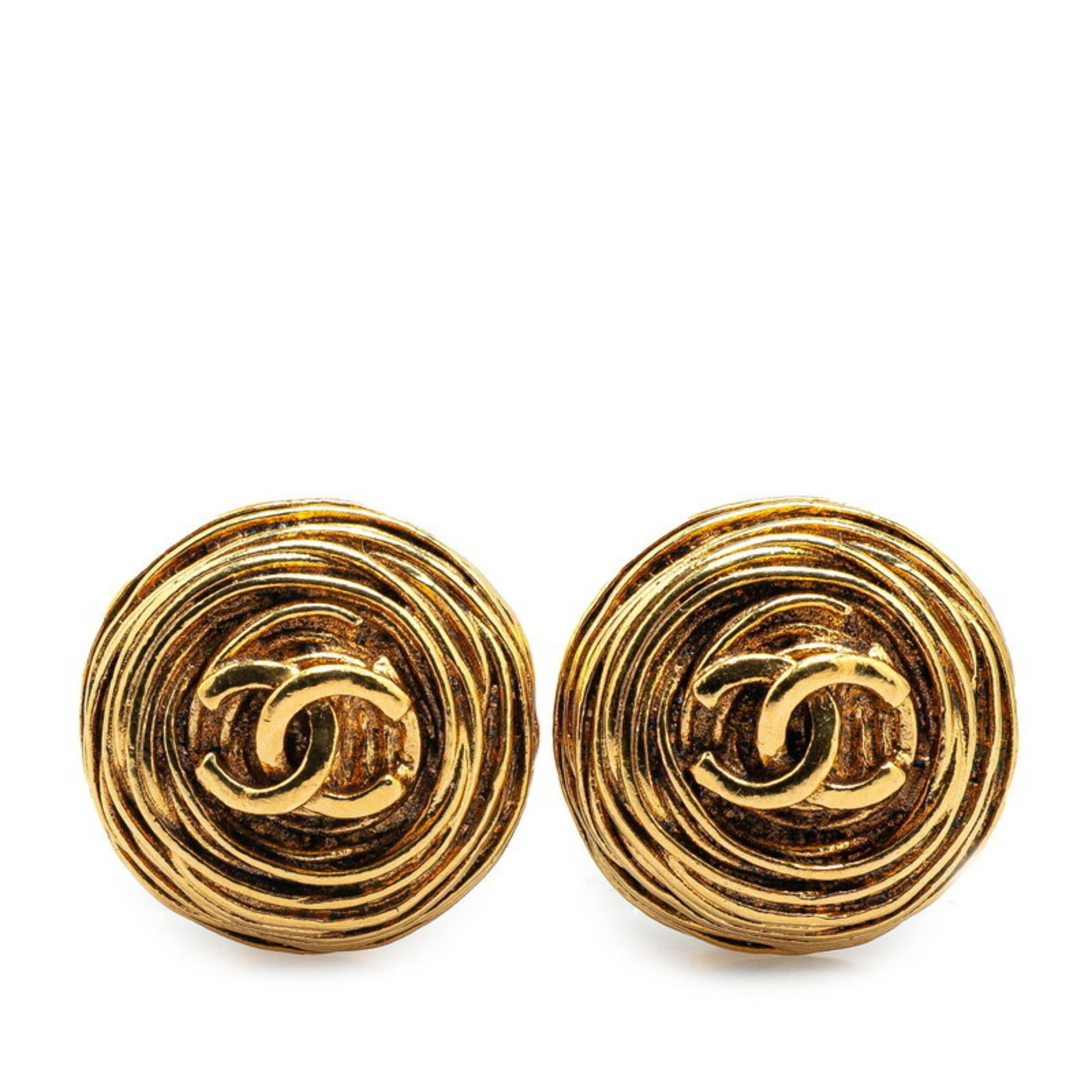 Chanel Clip Earrings Gold Plating: Chanel Clip Earrings Gold Plating Chanel Clip Earrings Gold Plating are sleek and sophisticated, showcasing the luxury brand's iconic design. Made from gold plating, these earrings feature a classic