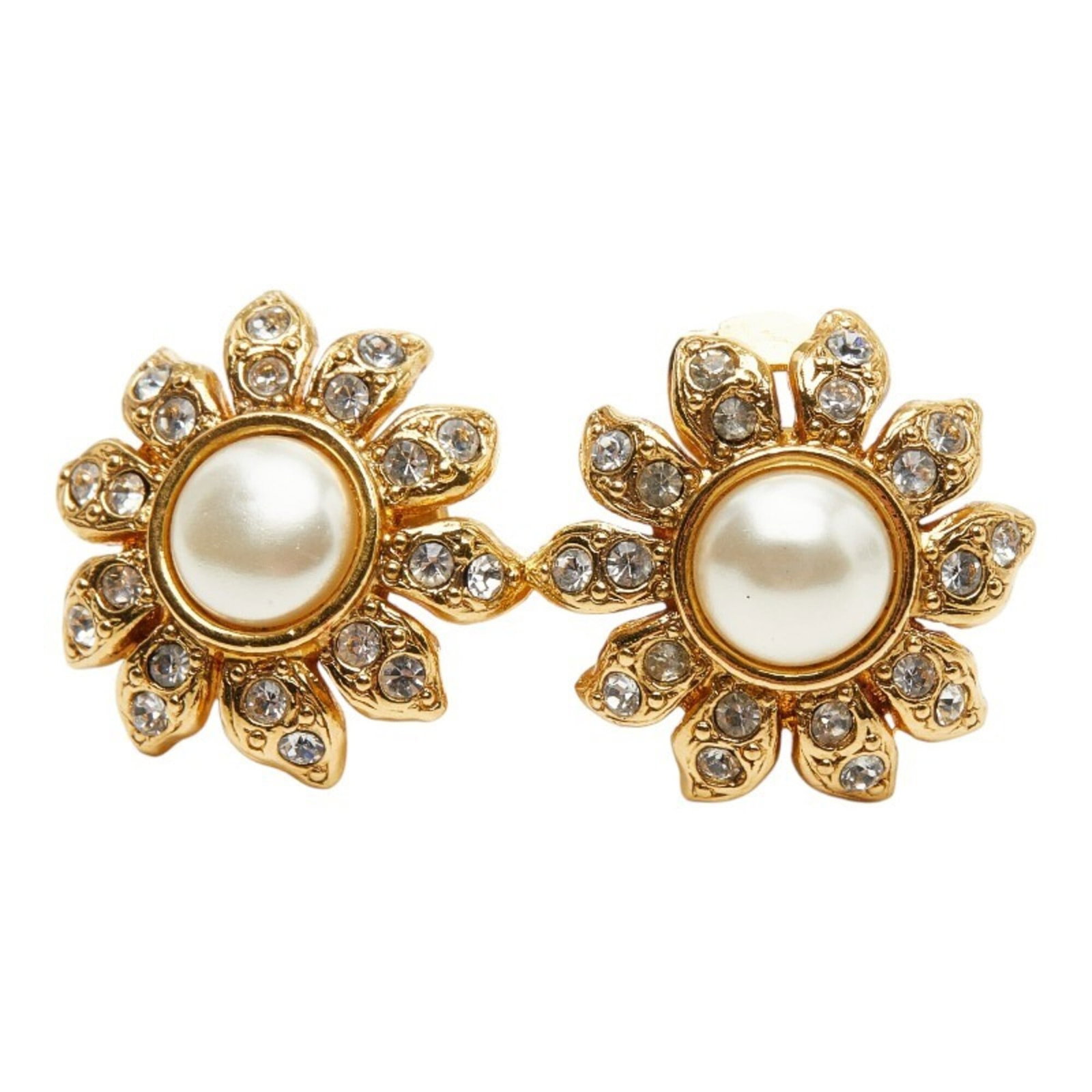 Clip earrings by Chanel: Clip earrings by Chanel Clip earrings by Chanel in gold, measuring 18.80mm x 18.80mm / 0.74'' x 0.74''. Made from a durable material, these clip earrings are designed to add a touch of elegance to