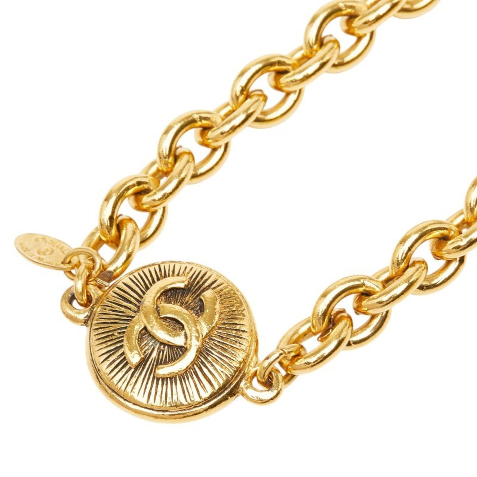 Chanel Coco Mark Gp Chain Necklace Gold Plated Women'S.: Chanel Coco Mark Gp Chain Necklace Gold Plated Women'S. Chanel's Coco Mark Gp Chain Necklace Gold Plated Women'S boasts a sleek, sophisticated design with gold plating and a striking pendant. The