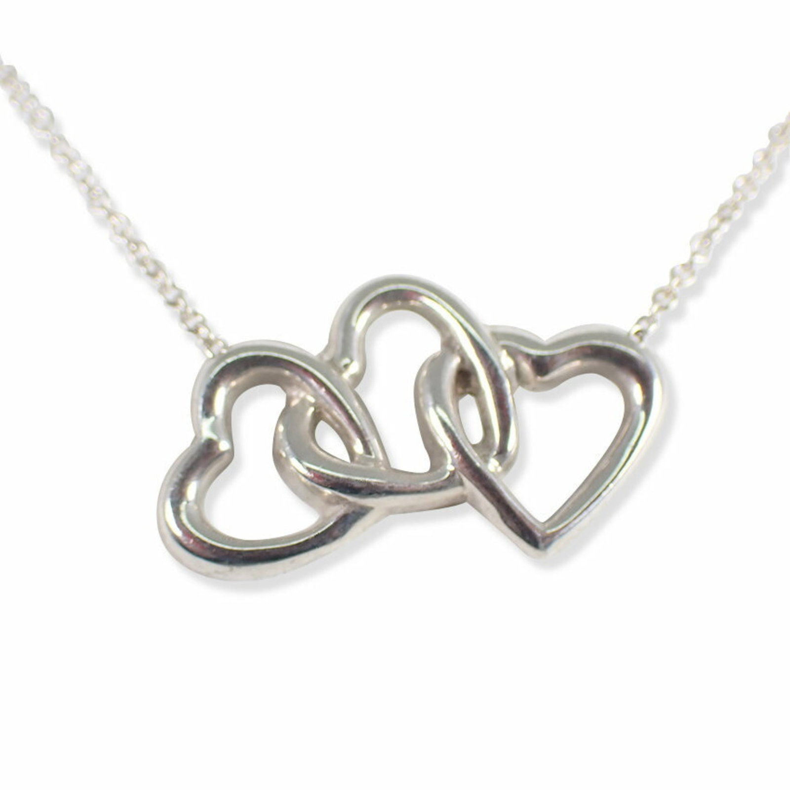 Tiffany 925 Triple Heart Pendant Necklace: Tiffany 925 Triple Heart Pendant Necklace Sterling silver 925 Triple Heart Pendant Necklace features a delicate design with a 22.6mm x 12.9mm pendant, suspended from a chain that fits comfortably arou