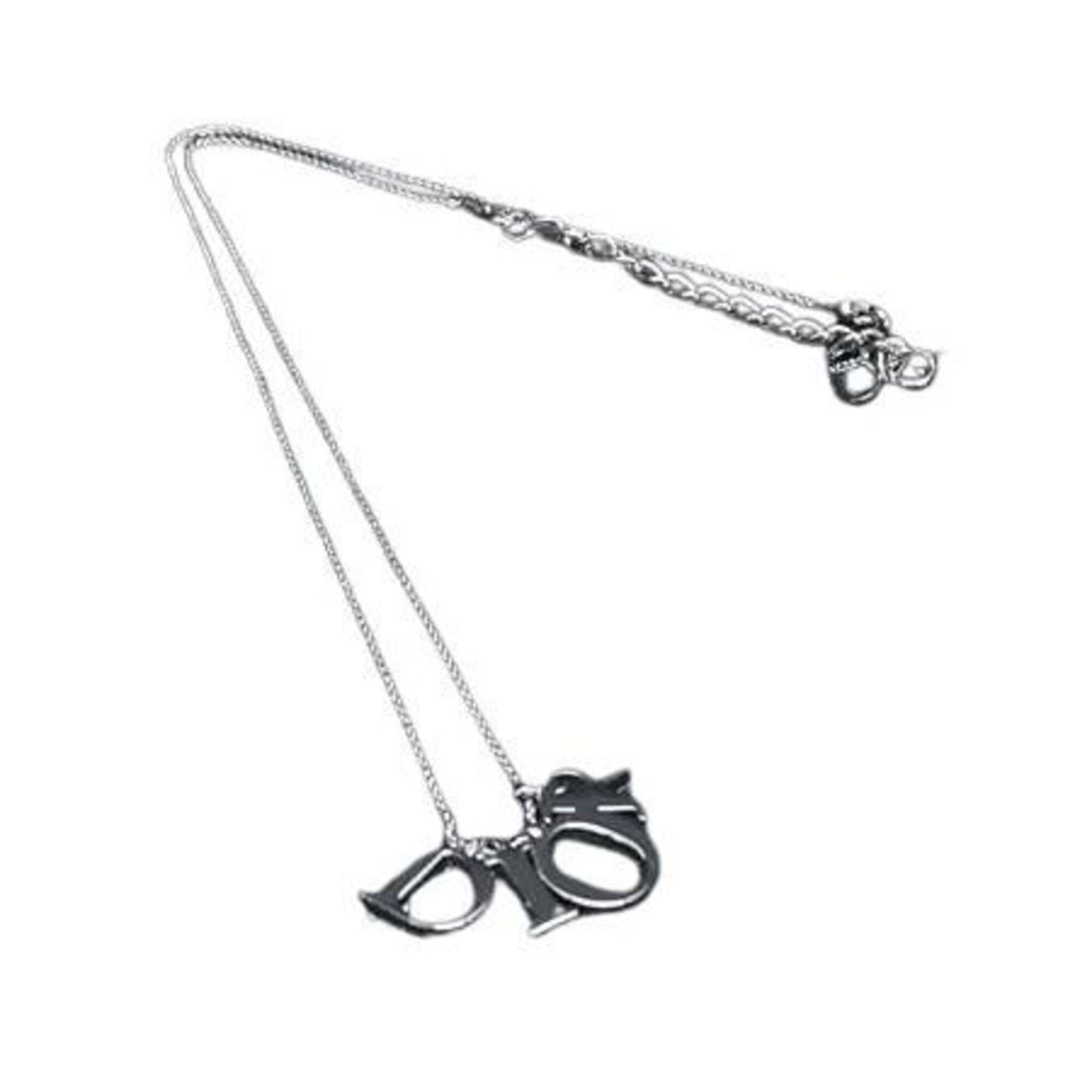 Christian Dior Necklace Silver Metal For Women.: Christian Dior Necklace Silver Metal For Women. Silver metal necklace from Christian Dior, available in a 42.6 cm circumference to fit most necks. This elegant piece features a silver metal design