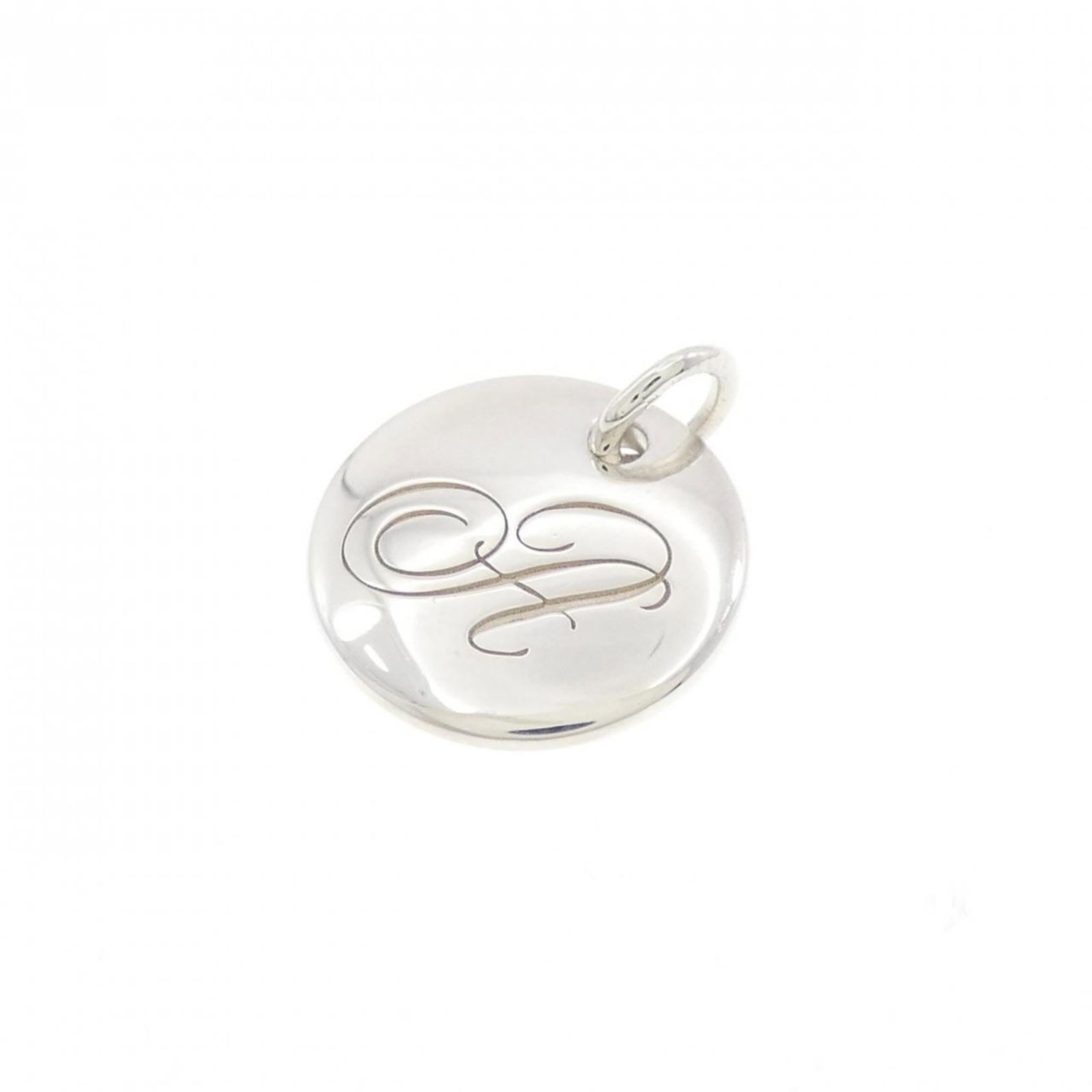 Small Tiffany Pendant: Small Tiffany Pendant Small Tiffany Pendant, made from sterling silver (925), features a sleek design with dimensions of 14.8mm x 12.5mm. This elegant pendant is crafted from high-quality materials