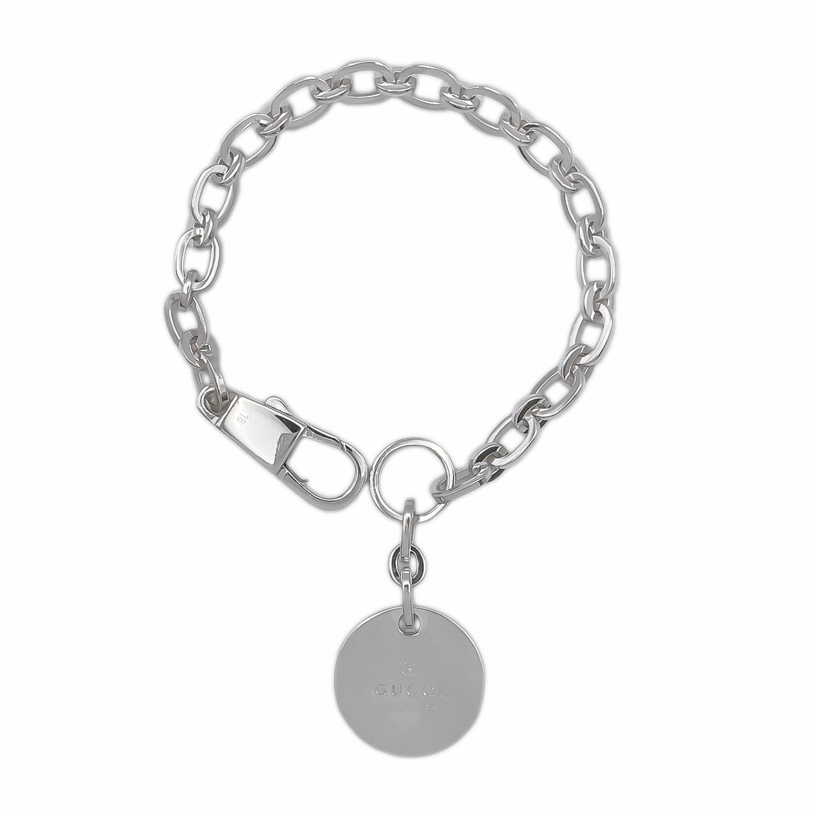 Gucci Charm Bracelet Silver 925: Gucci Charm Bracelet Silver 925 Silver 925 Gucci Charm Bracelet, featuring the iconic Gucci brand. Made from high-quality silver, this charm bracelet boasts a sleek design with a length of 18cm. The G