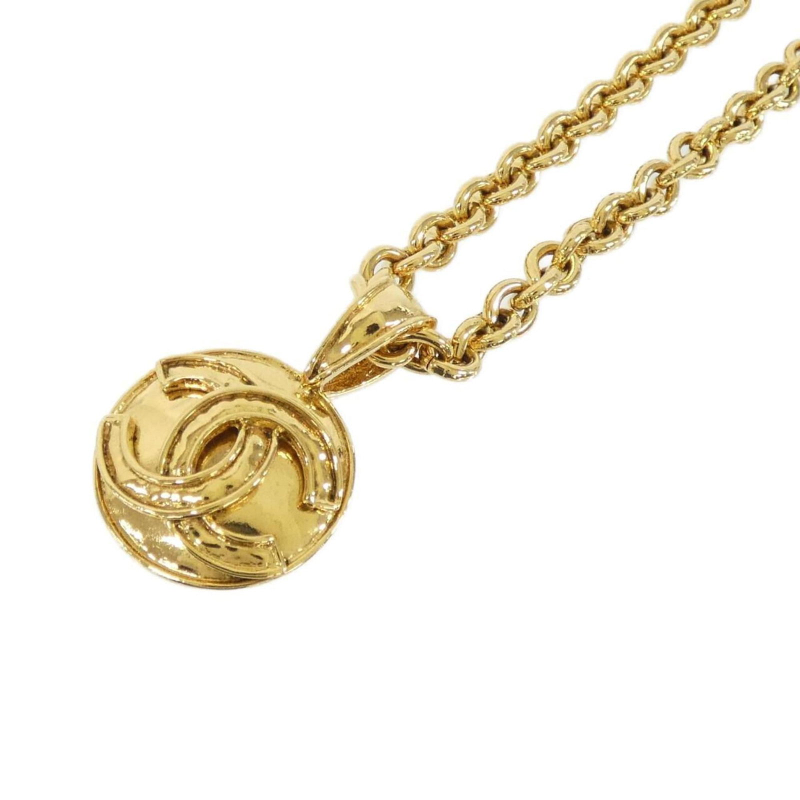 Chanel Necklace: Chanel Necklace Gold Chanel Necklace with Pendant Size 48mm x 30mm, Available in Box. This gold necklace features a pendant size of 48mm x 30mm and comes in a box for storage and presentation. The