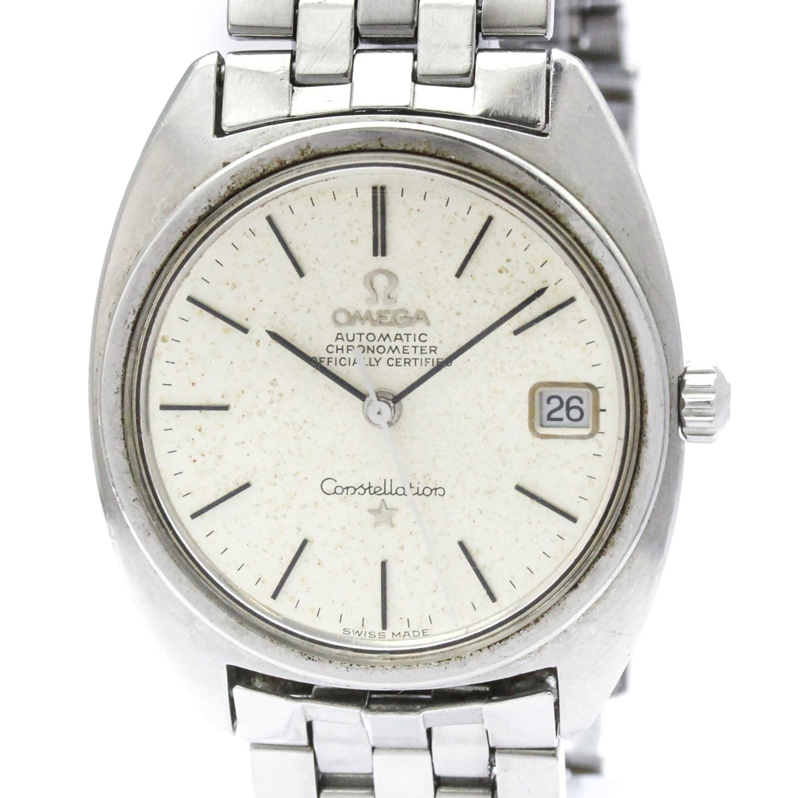 Wristwatch of Omega: Wristwatch of Omega Stainless steel case and band, the Omega Constellation watch stands out with its sleek design. Its silver dial features a self-winding automatic movement, making it a reliable
