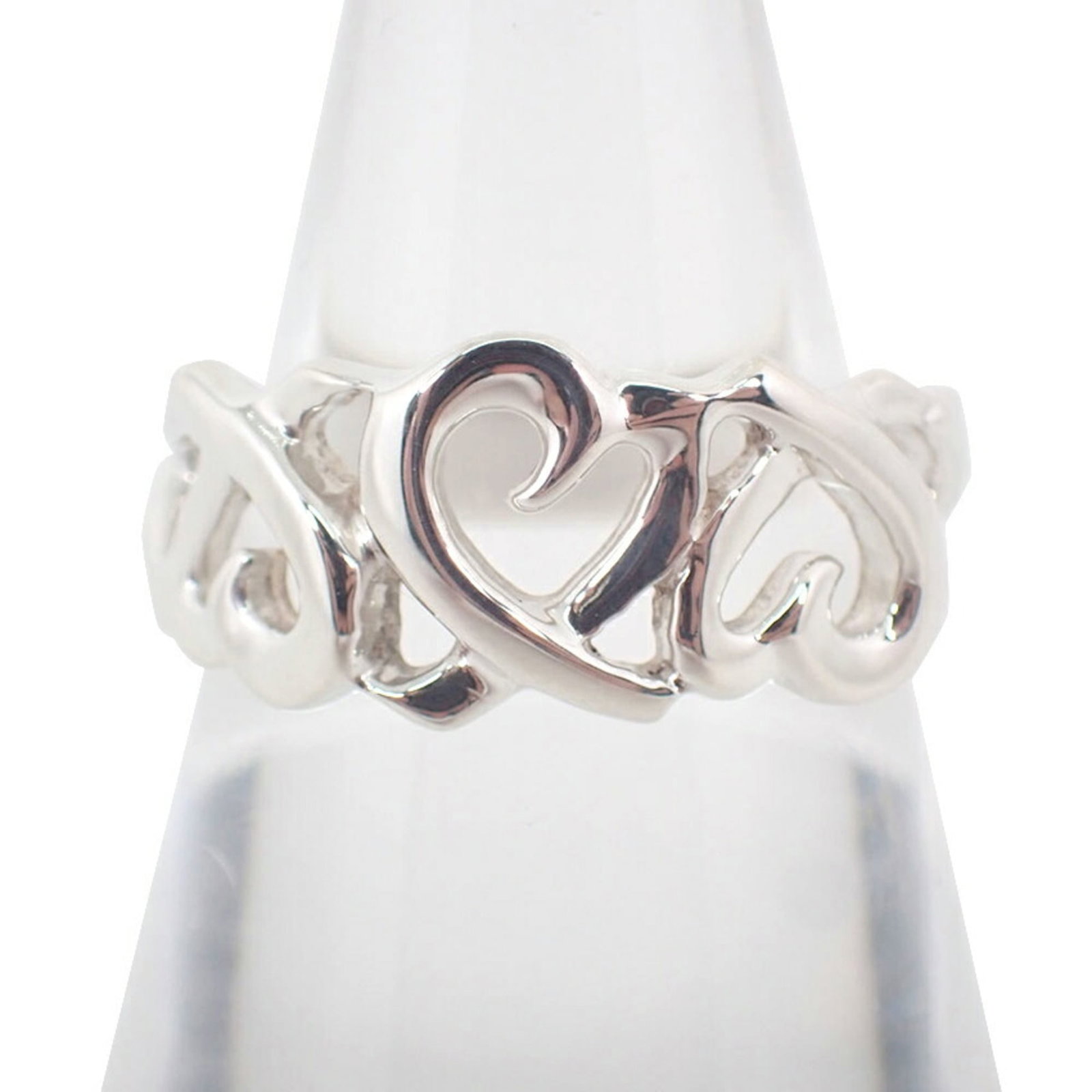 Sterling Silver Tiffany Band Ring 925: Sterling Silver Tiffany Band Ring 925 Sterling silver Tiffany band ring 925, featuring a classic design with a subtle shine from the 925 hallmark. This elegant ring boasts a comfortable fit in a US