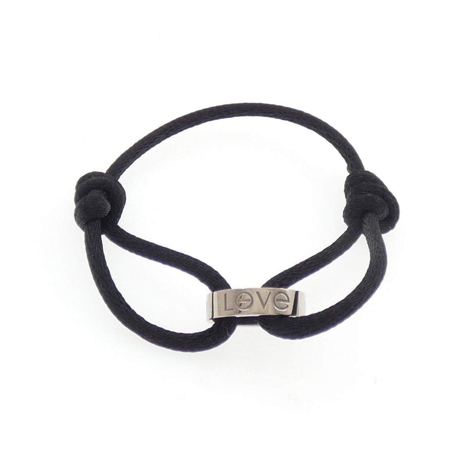 Cartier Charm Bracelet White Gold (18K): Cartier Charm Bracelet White Gold (18K) Cartier Charm Bracelet White Gold (18K) features a classic design with an elegant white gold finish, crafted from 18K metal. This timeless piece showcases the