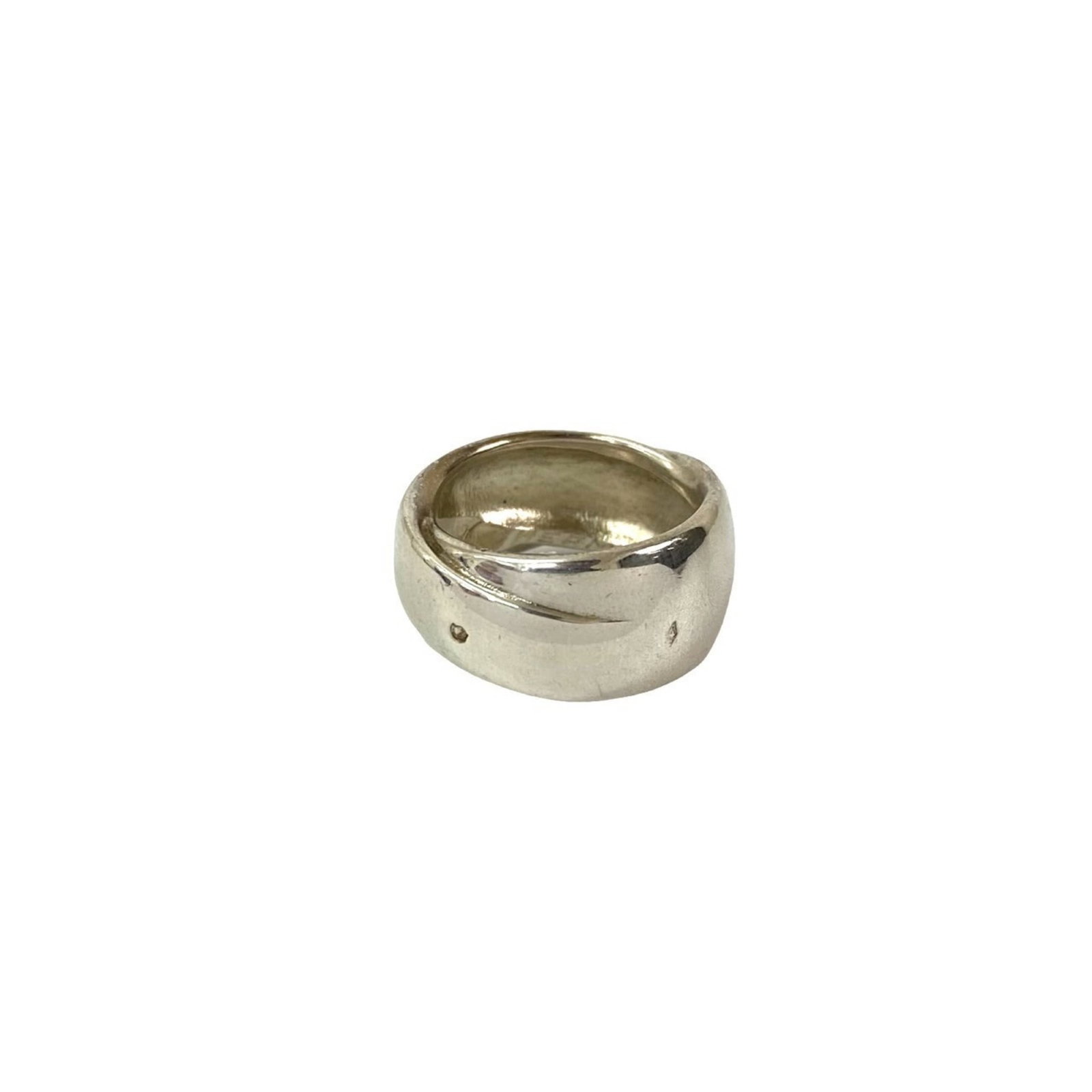 Silver Ring Band Hermes 925: Silver Ring Band Hermes 925 Silver Ring Band Hermes 925. This 925 sterling silver band features the iconic Hermes brand, available in both men's and women's sizes. With a US size 6.5 and JP size 12, t