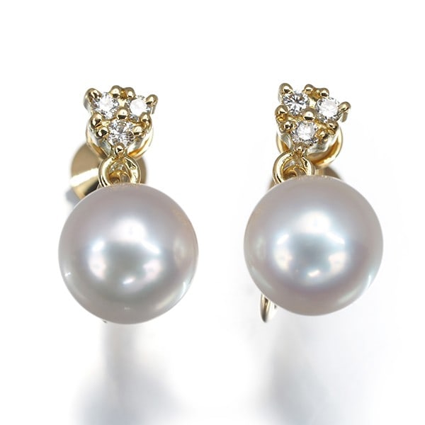 Akoya pearl earrings 750 yellow gold diamond drop Mikimoto 18k 7.2mm: Akoya pearl earrings 750 yellow gold diamond drop Mikimoto 18k 7.2mm 750 yellow gold diamond drop Mikimoto Akoya pearl earrings, featuring a 7.2mm cultured akoya pearl and set in 18k yellow gold, add
