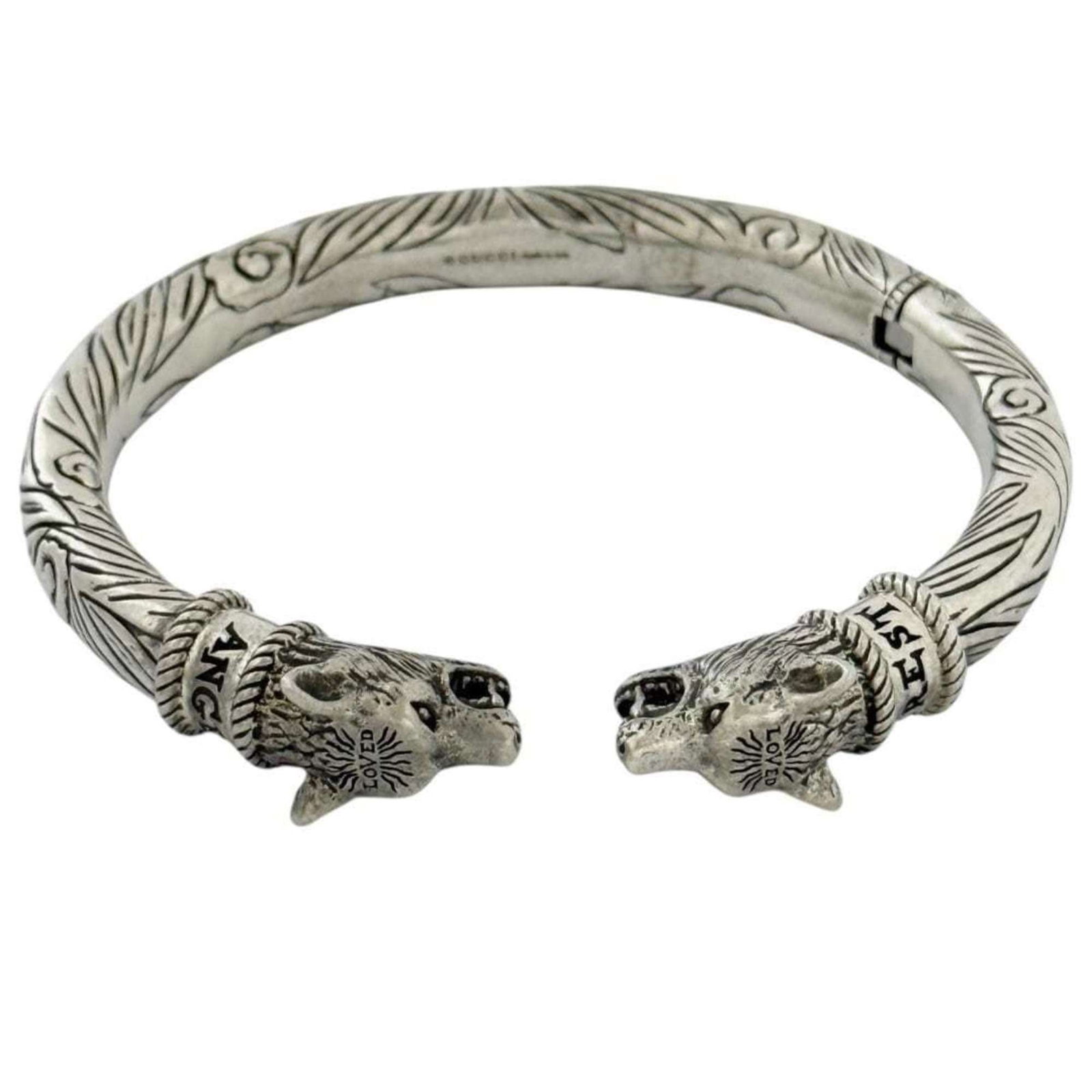 Bangle Gucci Silver 925: Bangle Gucci Silver 925 Silver 925 Bangle from Gucci, crafted in Italy with a length of 19cm. This elegant bangle features the iconic Gucci brand and is made from high-quality silver material. A