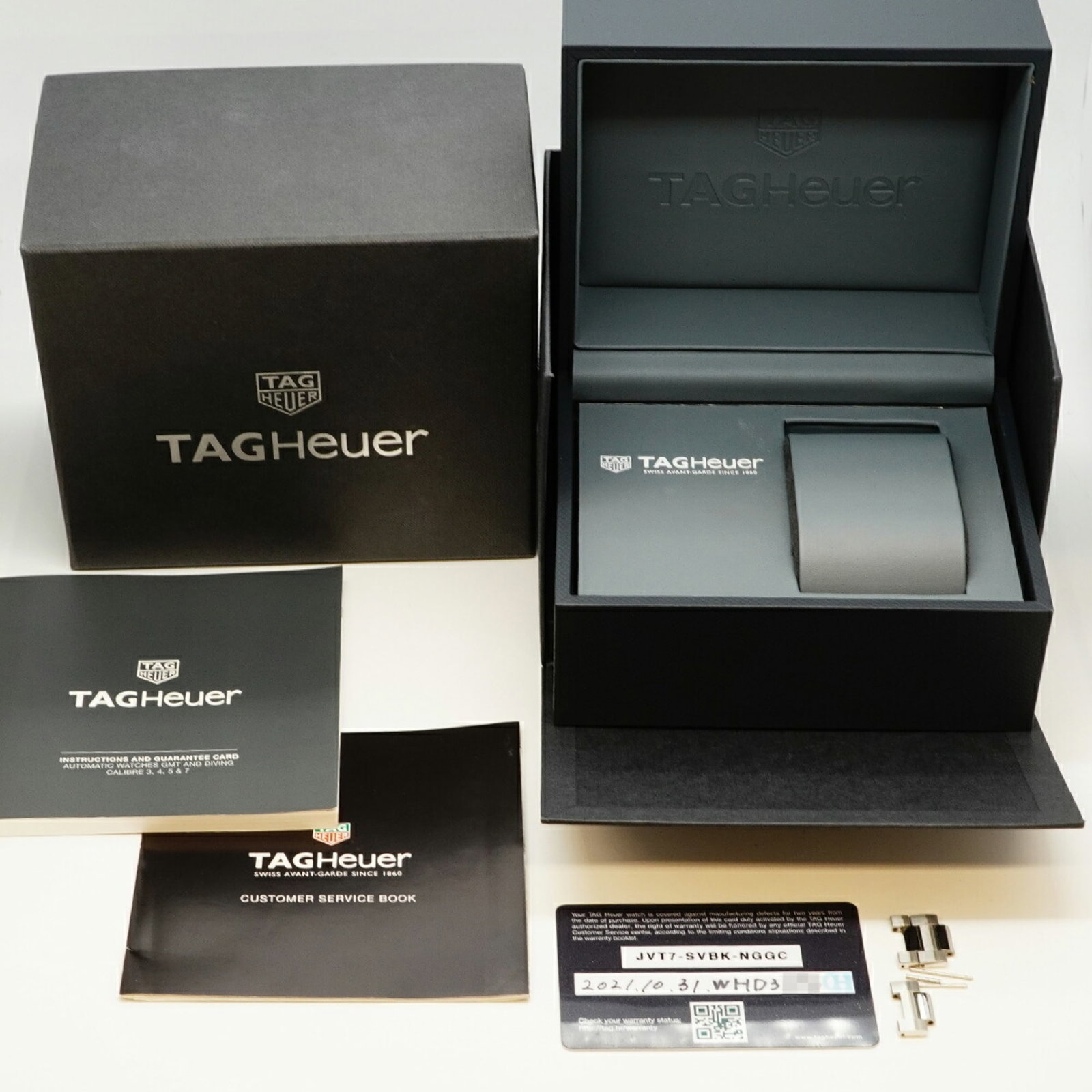 Wristwatch From Tag - 10