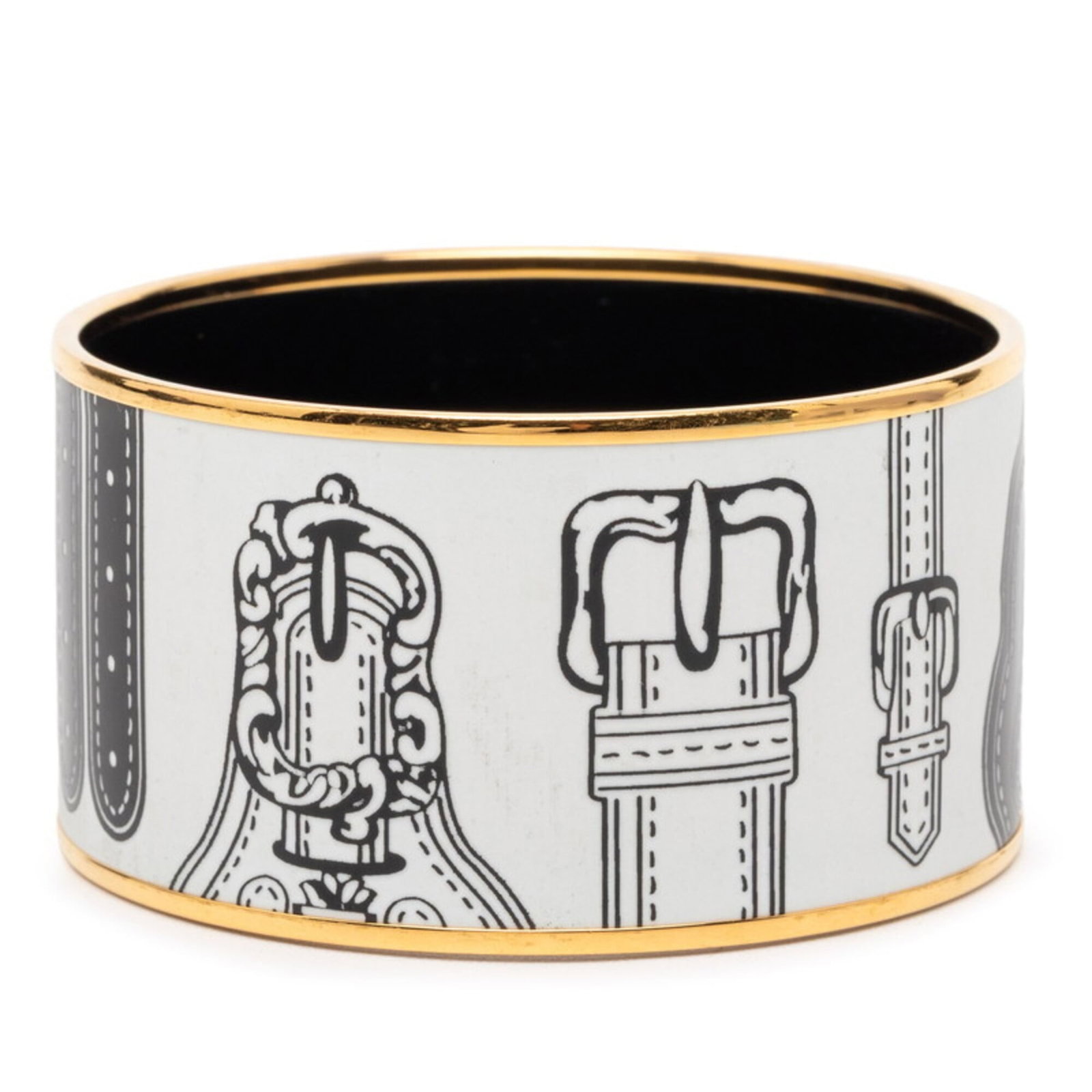 Hermes Bangle Gold Plating: Hermes Bangle Gold Plating Gold plating on a classic Hermes bangle, measuring 19cm in length. This elegant design showcases the luxury of gold plating, adding a touch of sophistication to any outfit. 