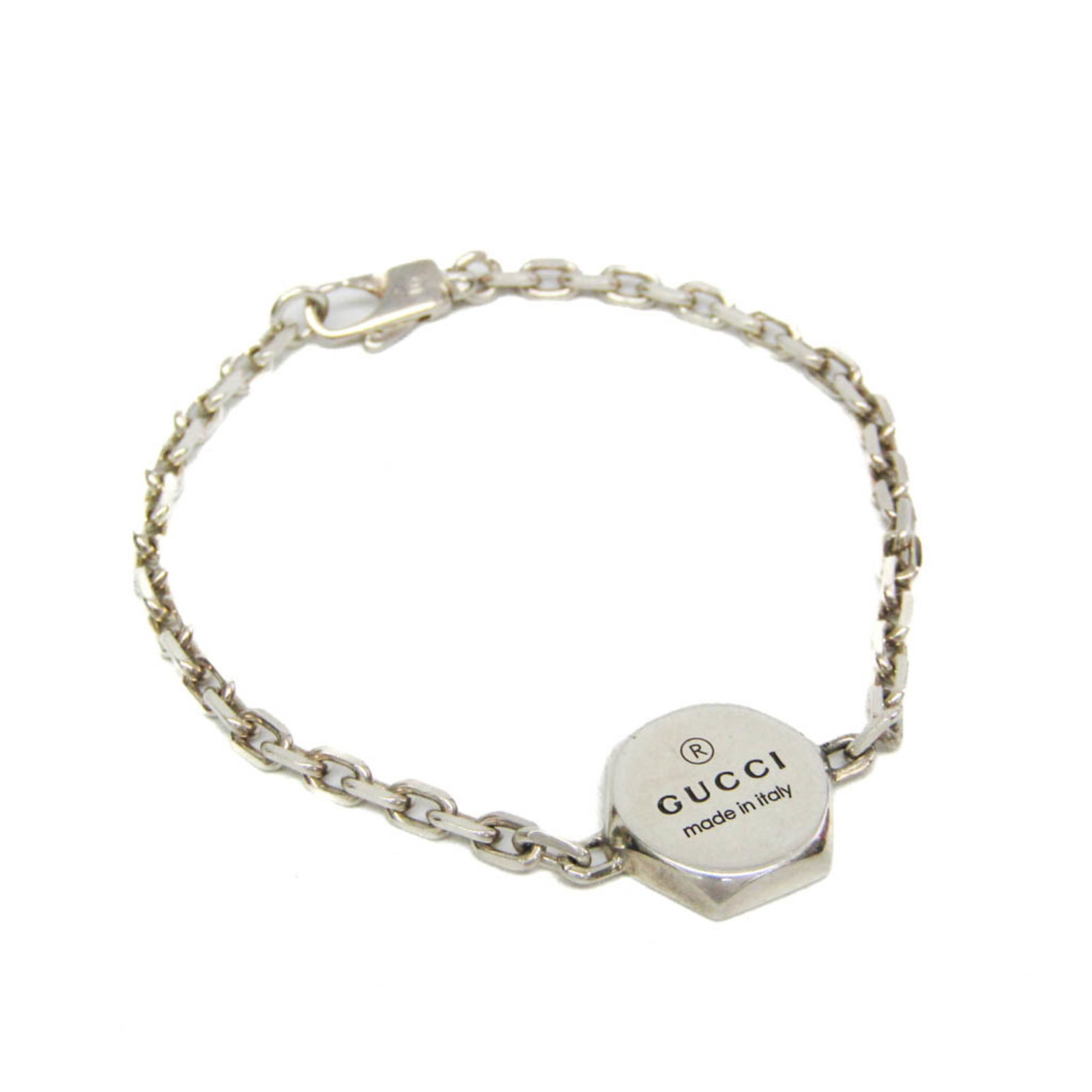 Silver Charm Gucci Bracelet: Silver Charm Gucci Bracelet Silver Charm Gucci Bracelet, crafted from high-quality Silver925 metal, features an elegant hexagon design with no stone. Measuring 16cm in length and weighing 9.4g, this