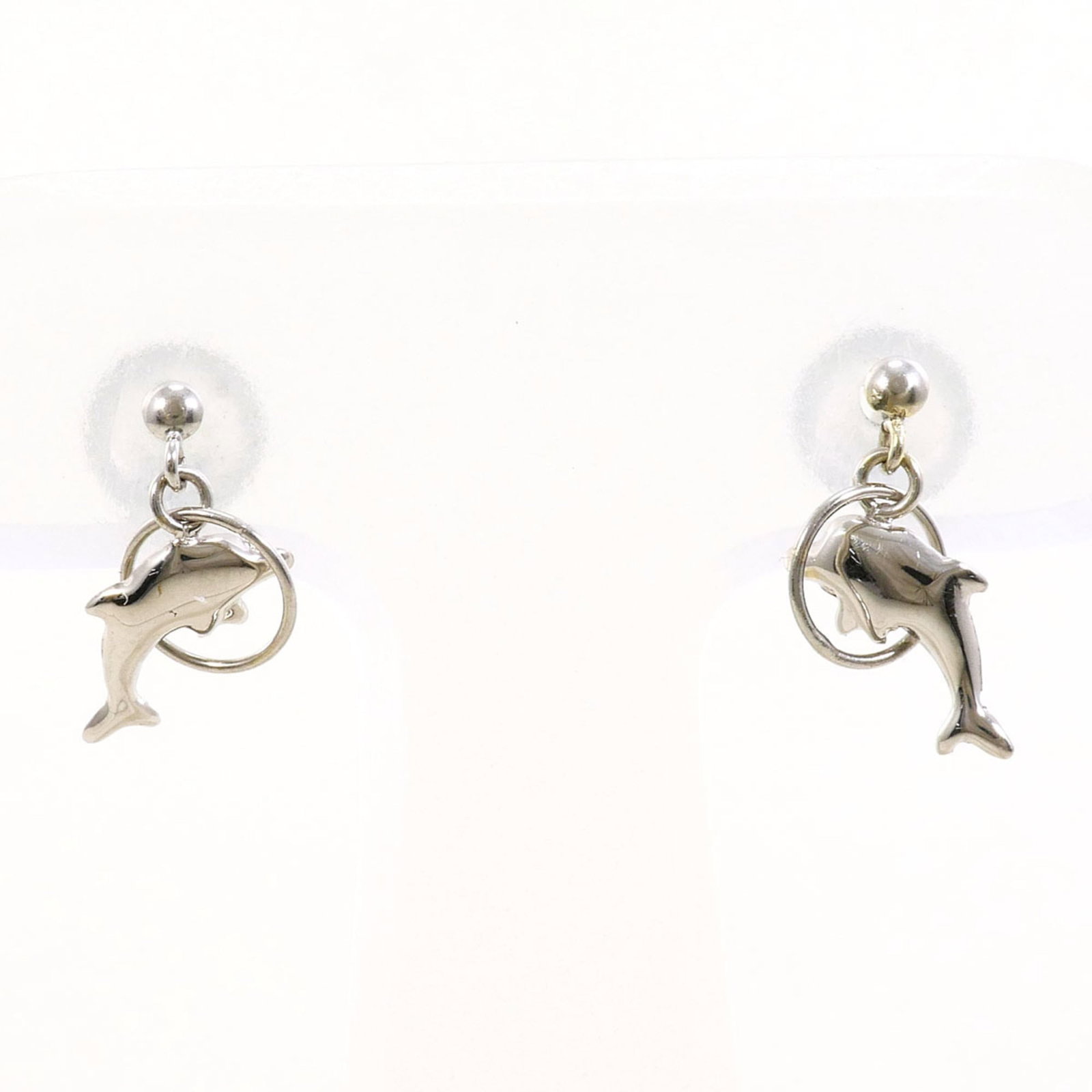 Unbranded Stud Earrings White Gold (14K): Unbranded Stud Earrings White Gold (14K) Stud earrings made from unbranded white gold (14K) metal, with a weight of 0.4g / 0.01oz and bearing the hallmark of being made from 14K pure gold. These