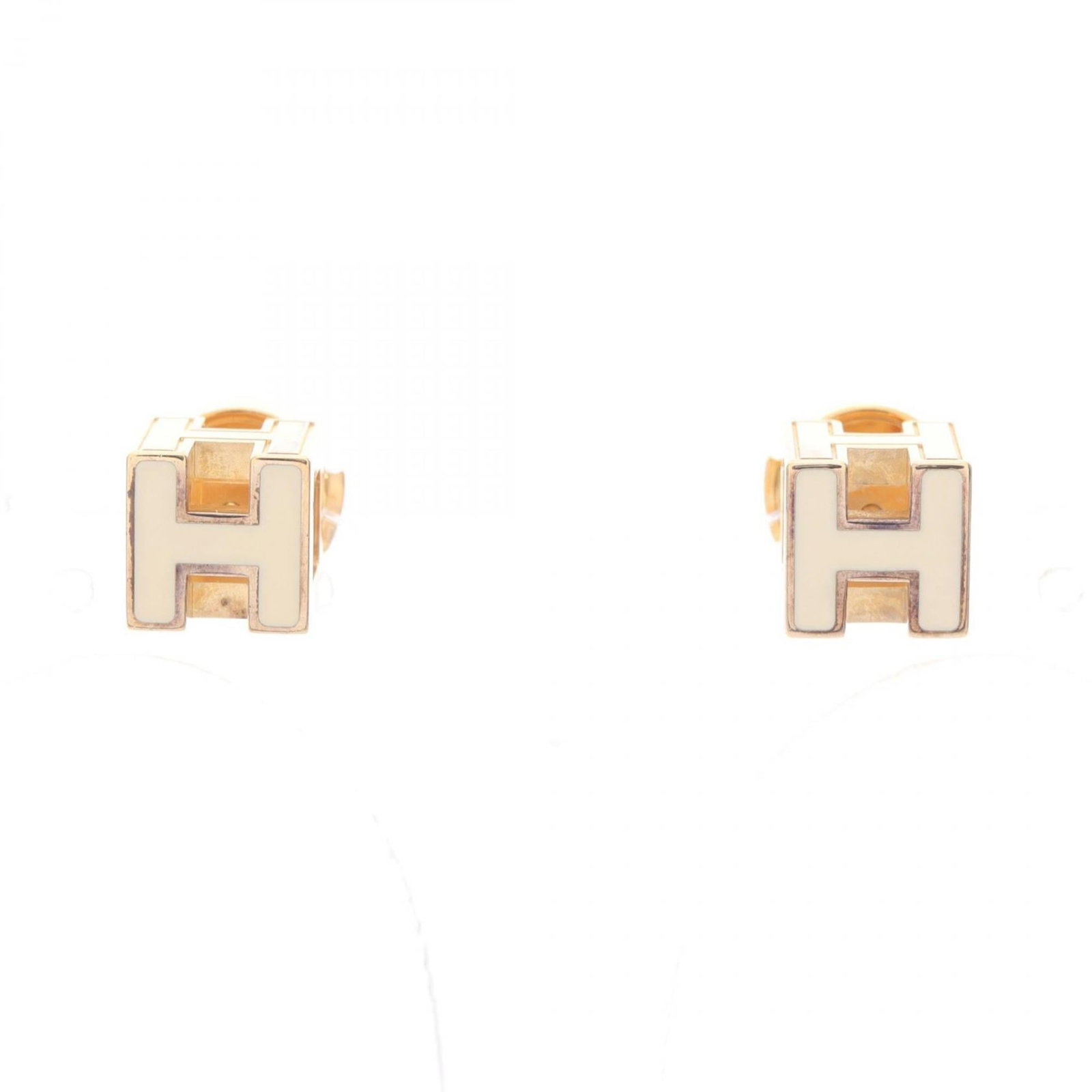 Hermes Stud Earrings Gold Plating: Hermes Stud Earrings Gold Plating Gold plating gives these Hermes stud earrings a luxurious sheen, while their compact size makes them versatile for everyday wear. Measuring 8mm in diameter, they sit 