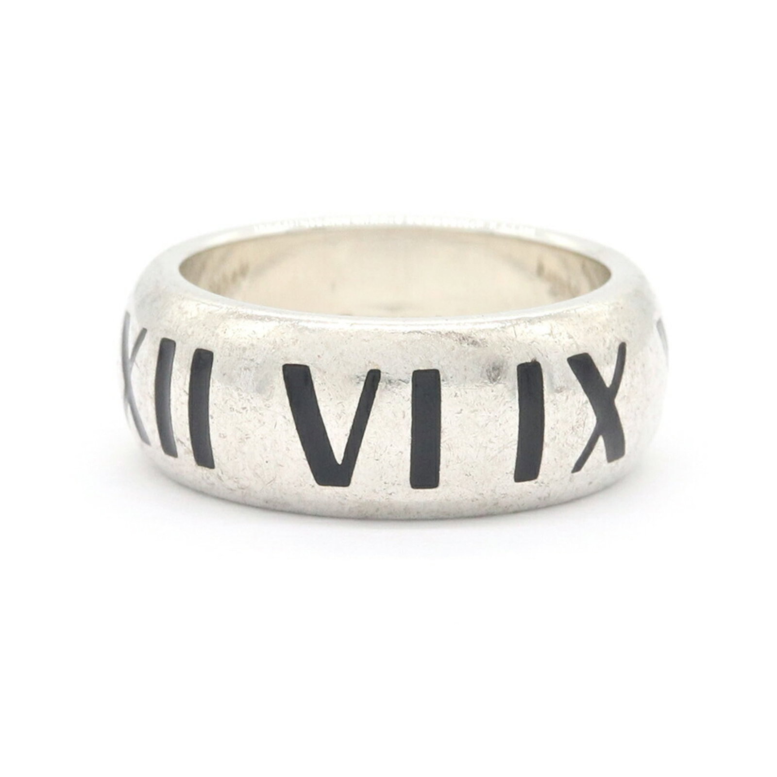 Sterling Silver Tiffany Band Ring 925: Sterling Silver Tiffany Band Ring 925 Sterling silver Tiffany band ring 925, featuring a classic design with a subtle width of 7.7mm and a weight of 9.3g. This elegant ring is made from high-quality s