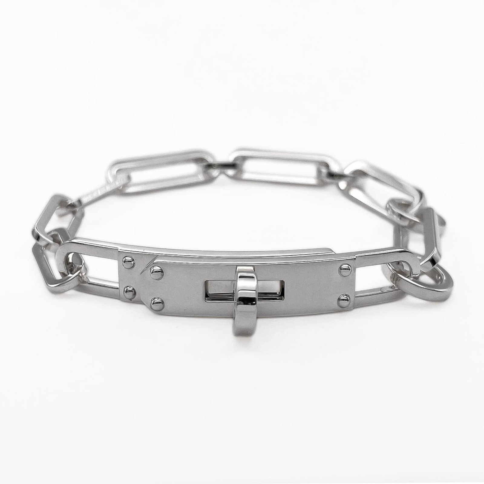 Charm Bracelet Silver 925 by Hermes: Charm Bracelet Silver 925 by Hermes Silver 925 by Hermes Charm Bracelet, 16.5cm in length, features the iconic brand's signature style with a sleek and modern design. Made from high-quality silver