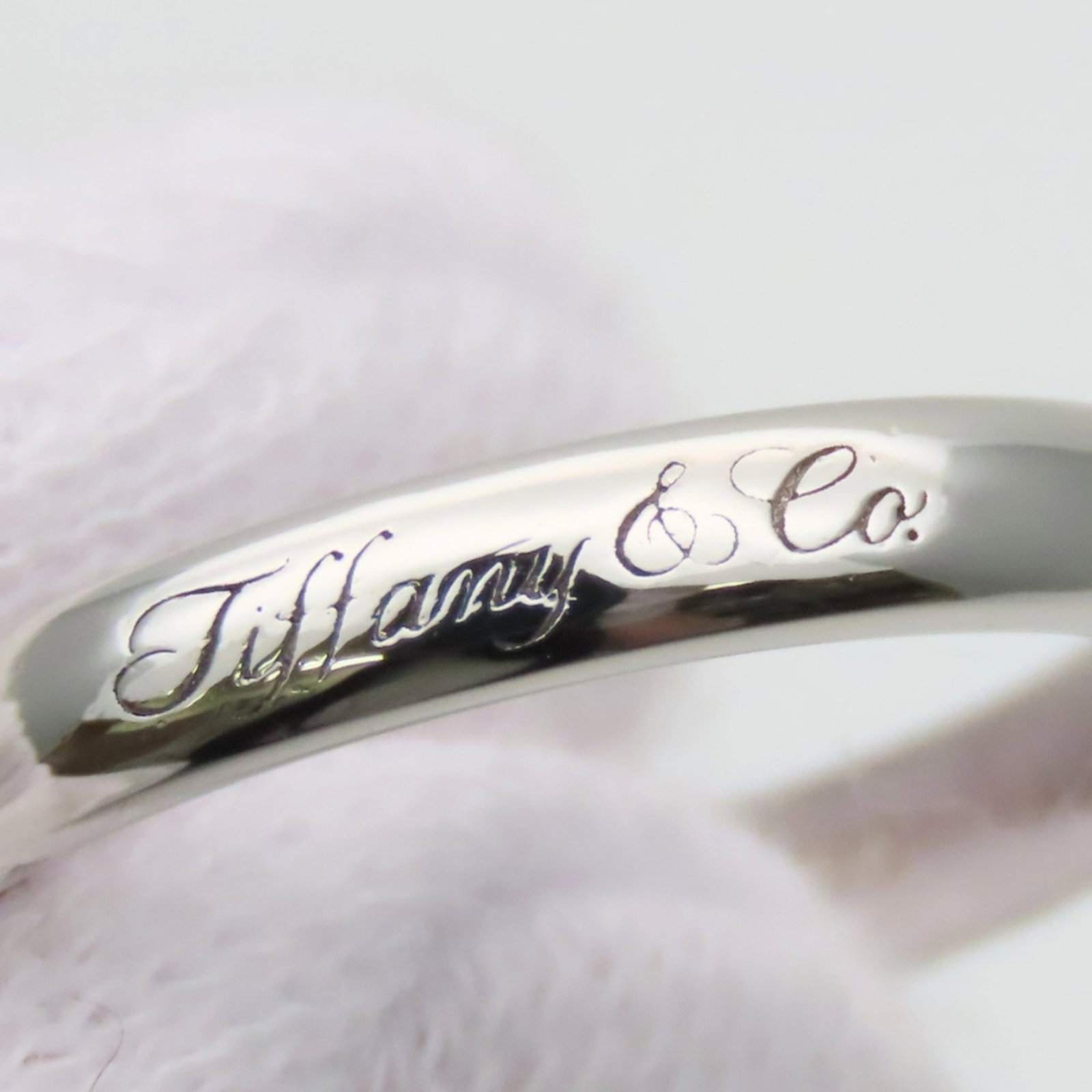 Tiffany platinum ring band - 7