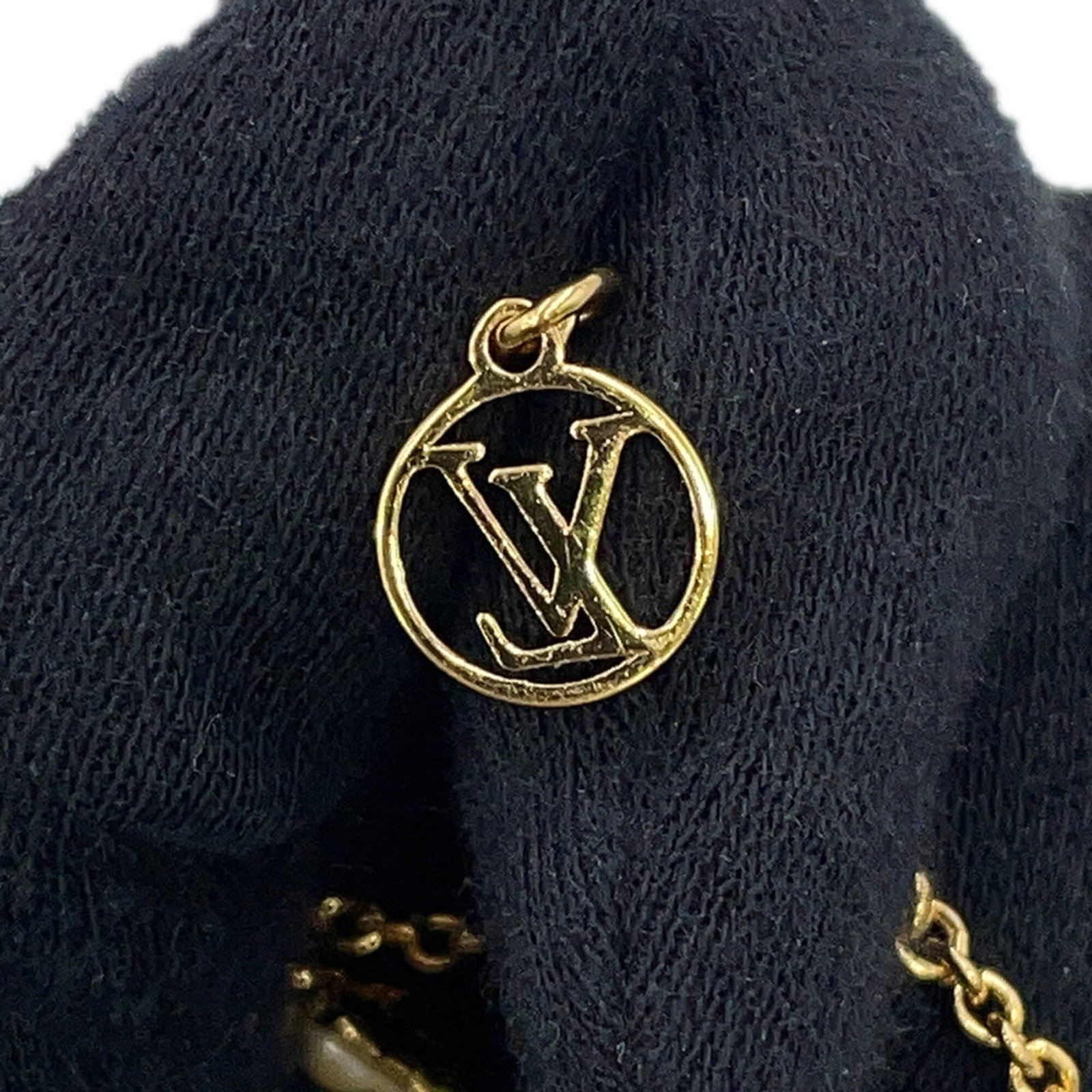 Metal Charm Louis Vuitton - 8