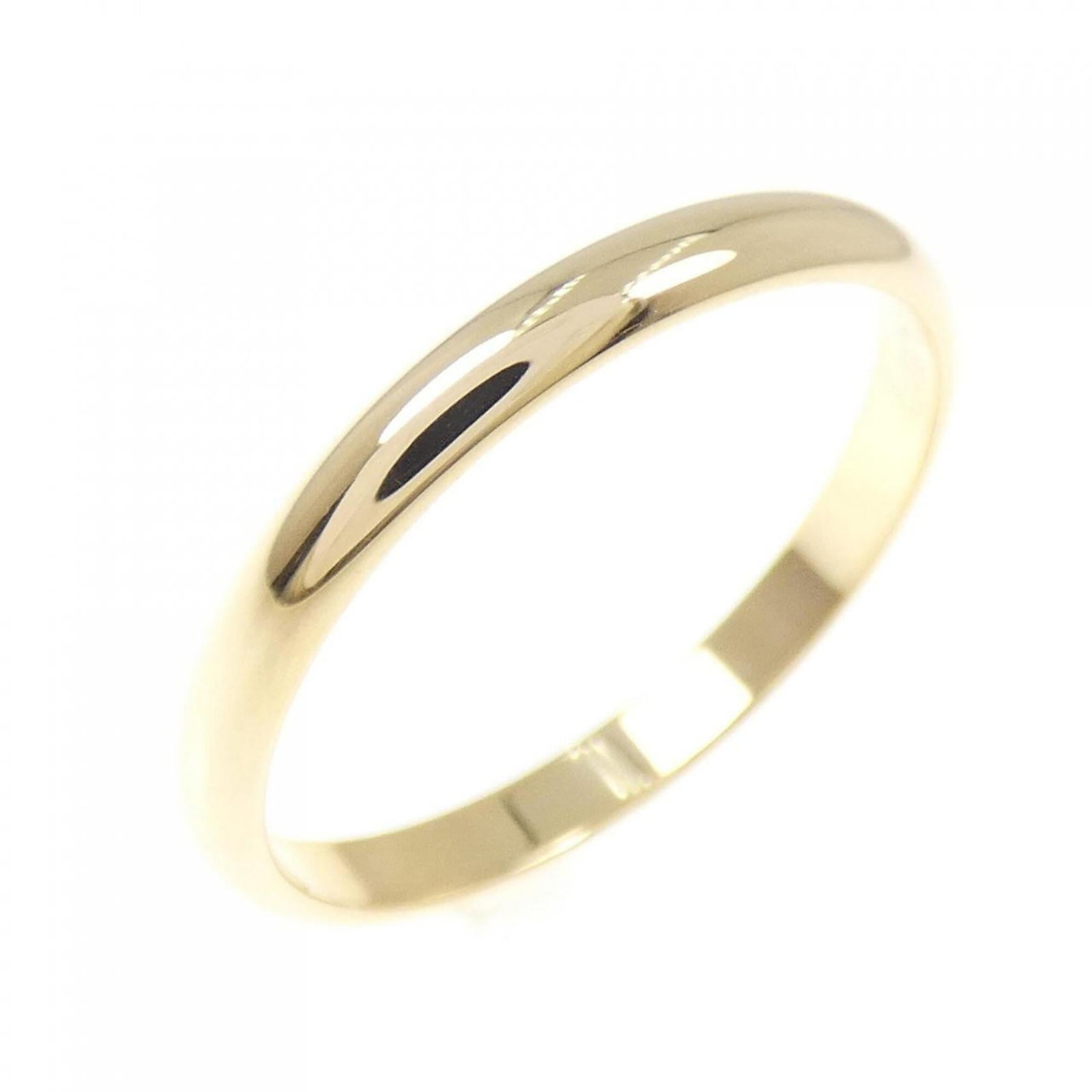 Cartier Wedding Ring Yellow Gold (18K): Cartier Wedding Ring Yellow Gold (18K) Cartier Wedding Ring Yellow Gold (18K) - A timeless and elegant piece, this yellow gold wedding ring boasts a classic design with a width of 2.4mm and a weight